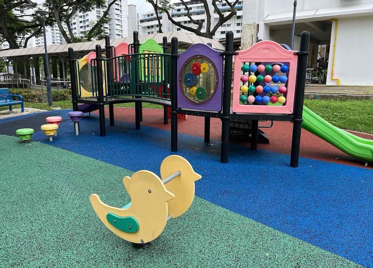 125 Aljunied Road Playground - Photo 2