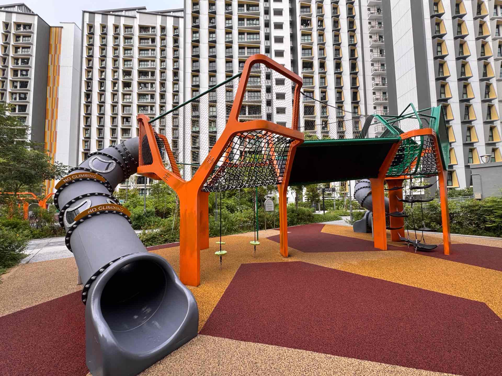 Tampines GreenGem 954 Level 2 Playground - Photo 2
