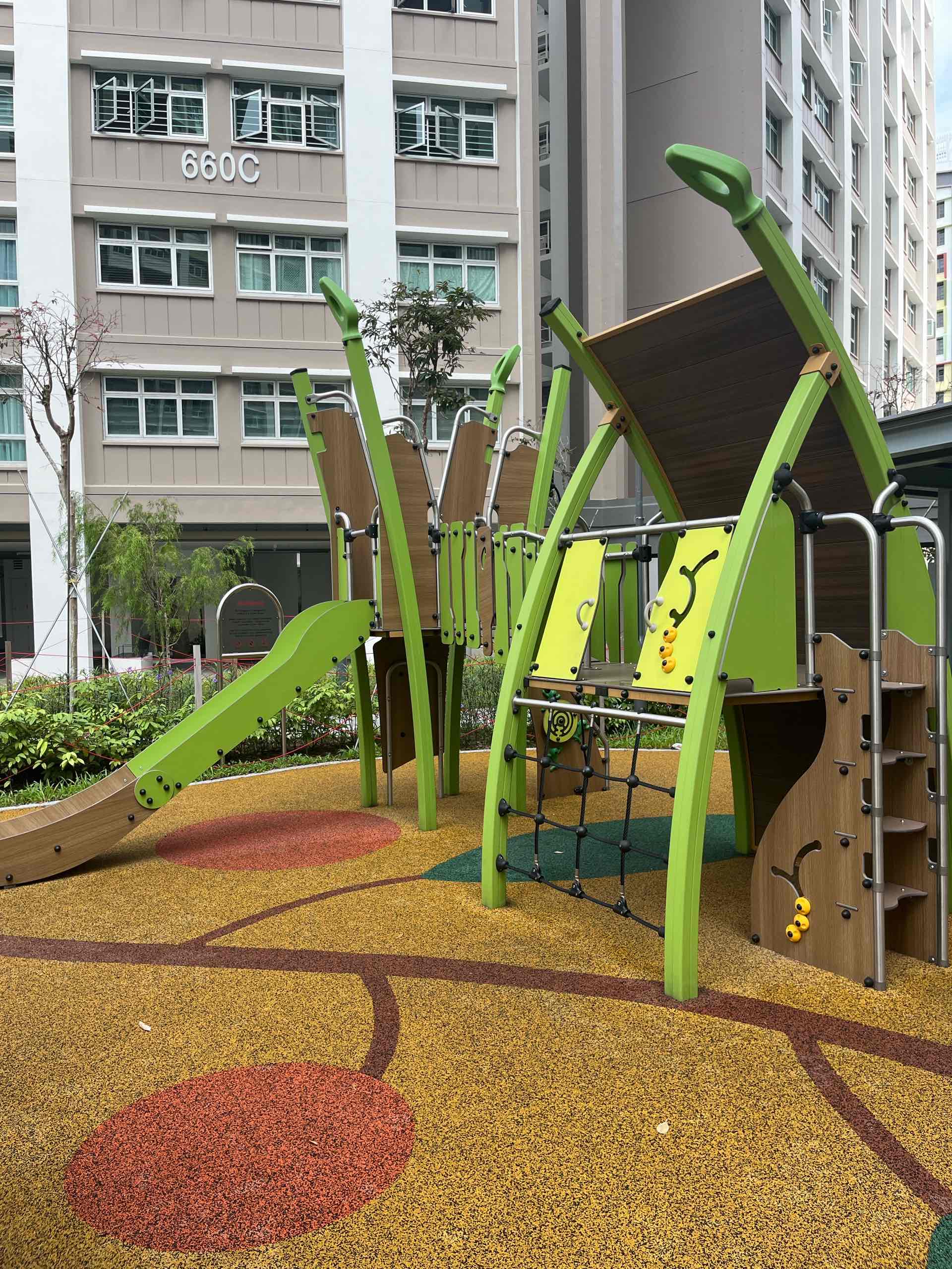 660C Tampines Street 64, Tampines Greenglade Playground - Photo 3