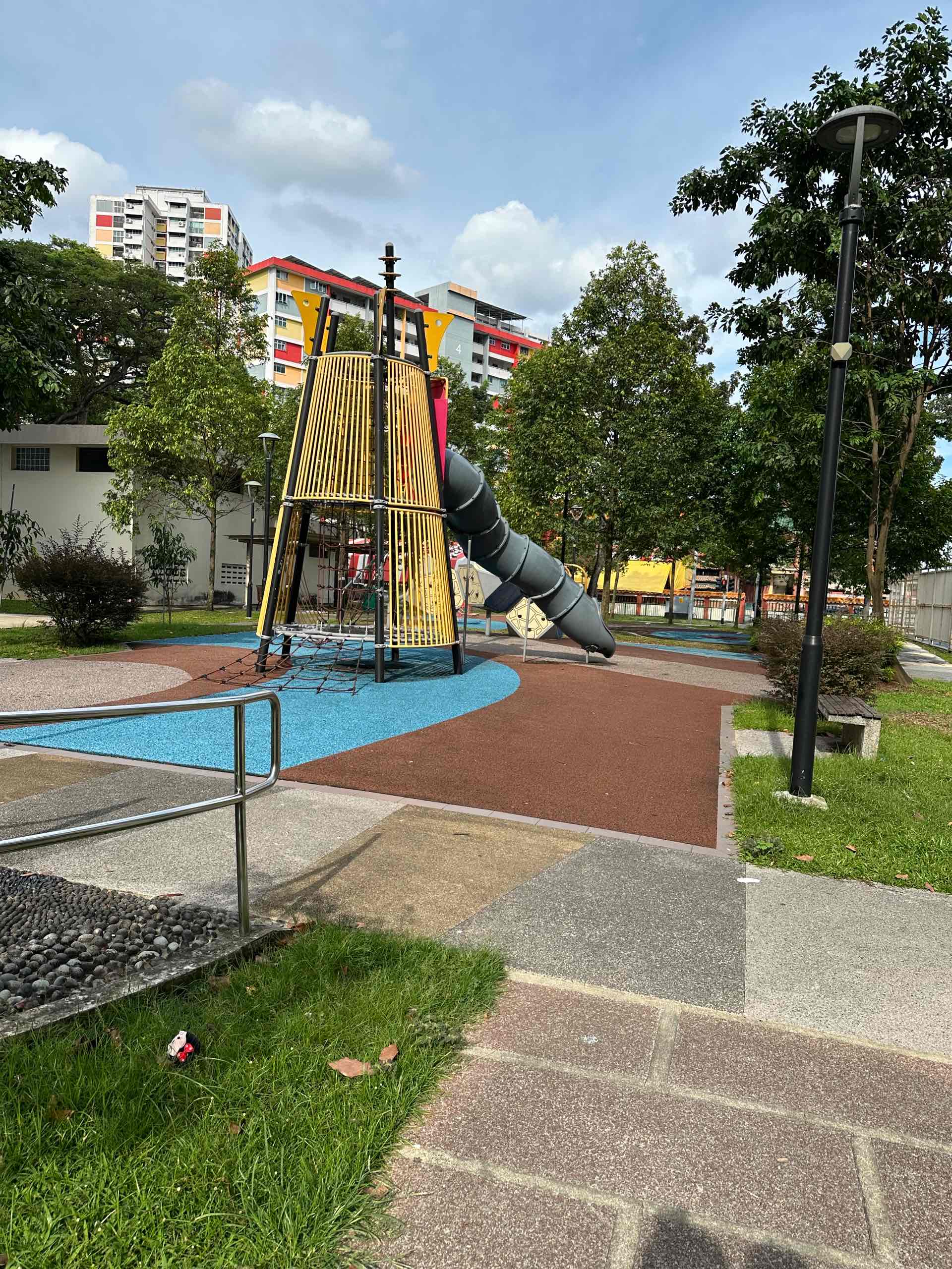 466 Ang Mo Kio Avenue 10, Teck Ghee Horizon Playground - Photo 3