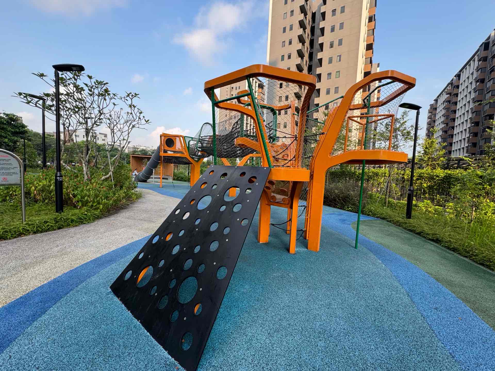 31 Fernvale Lane, Parc Greenwich Playground