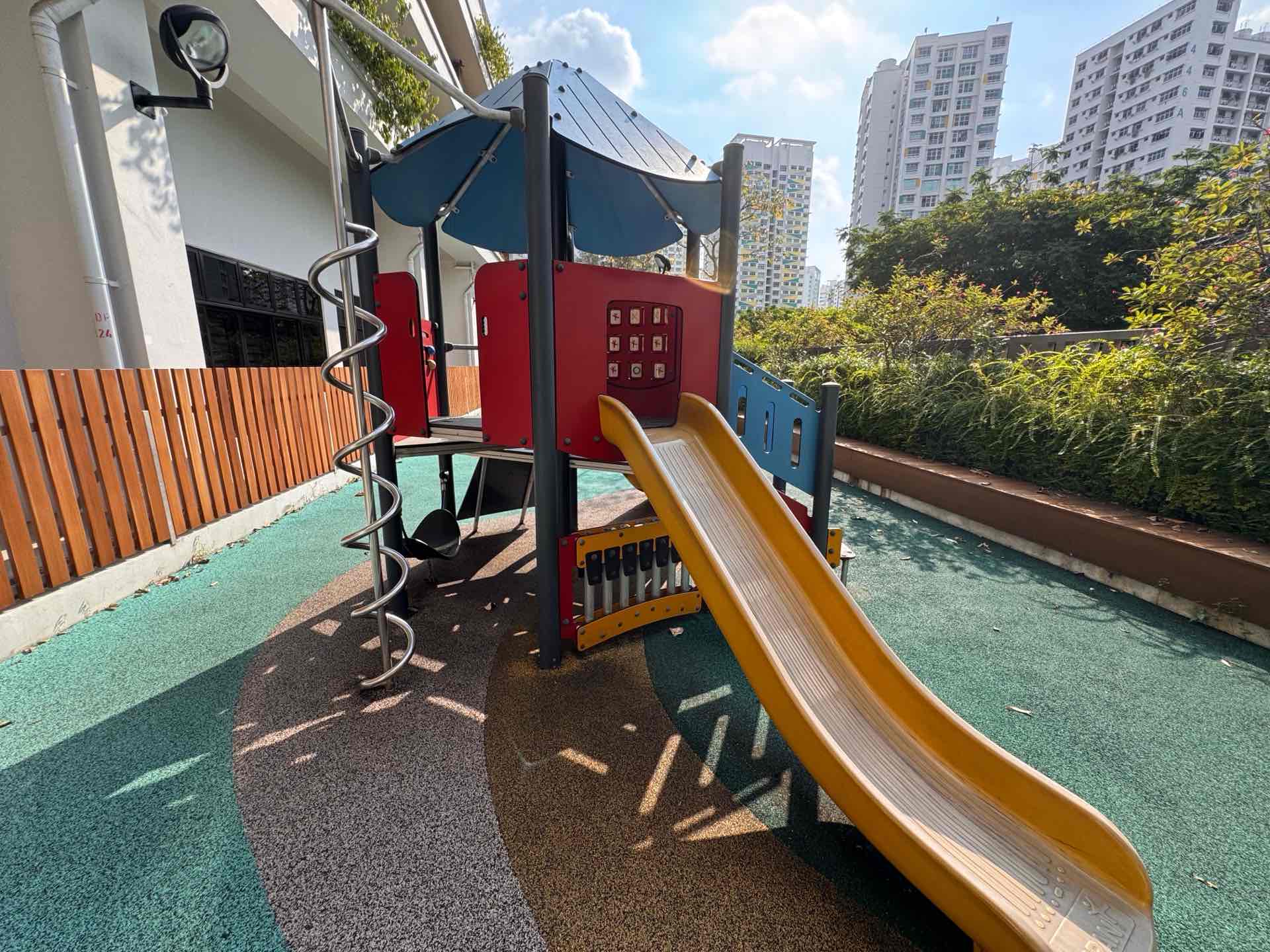 455 Sengkang West Avenue Level 2 Playground