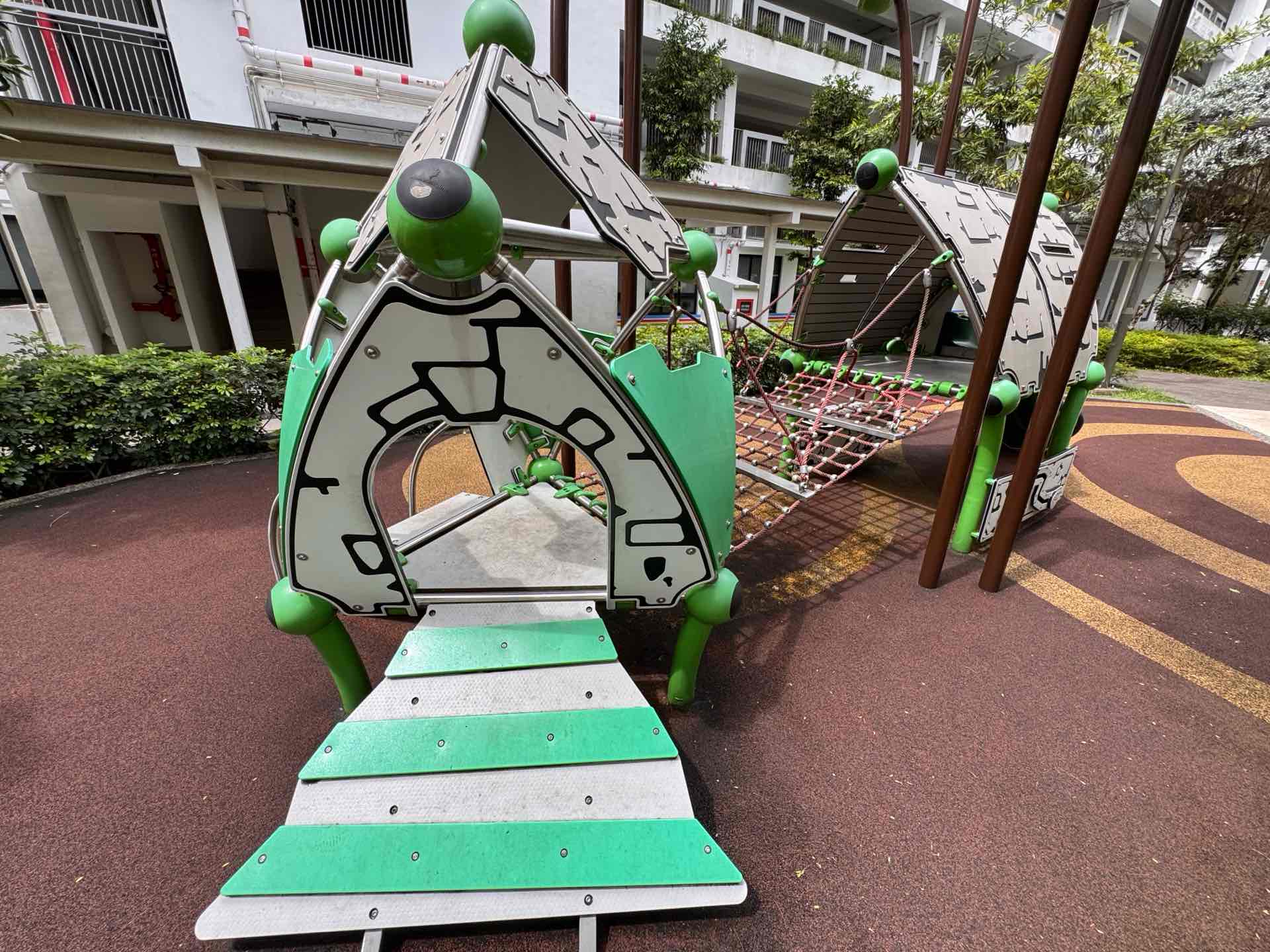 Tampines GreenView 614B Playground - Photo 6