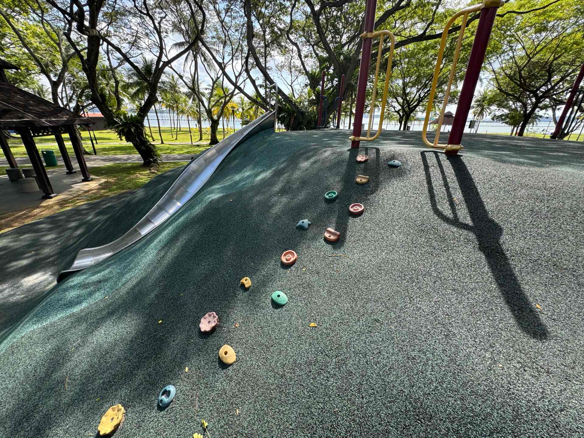 131 Pasir Ris Rd, Pasir Ris Beach Park Playground - Photo 5