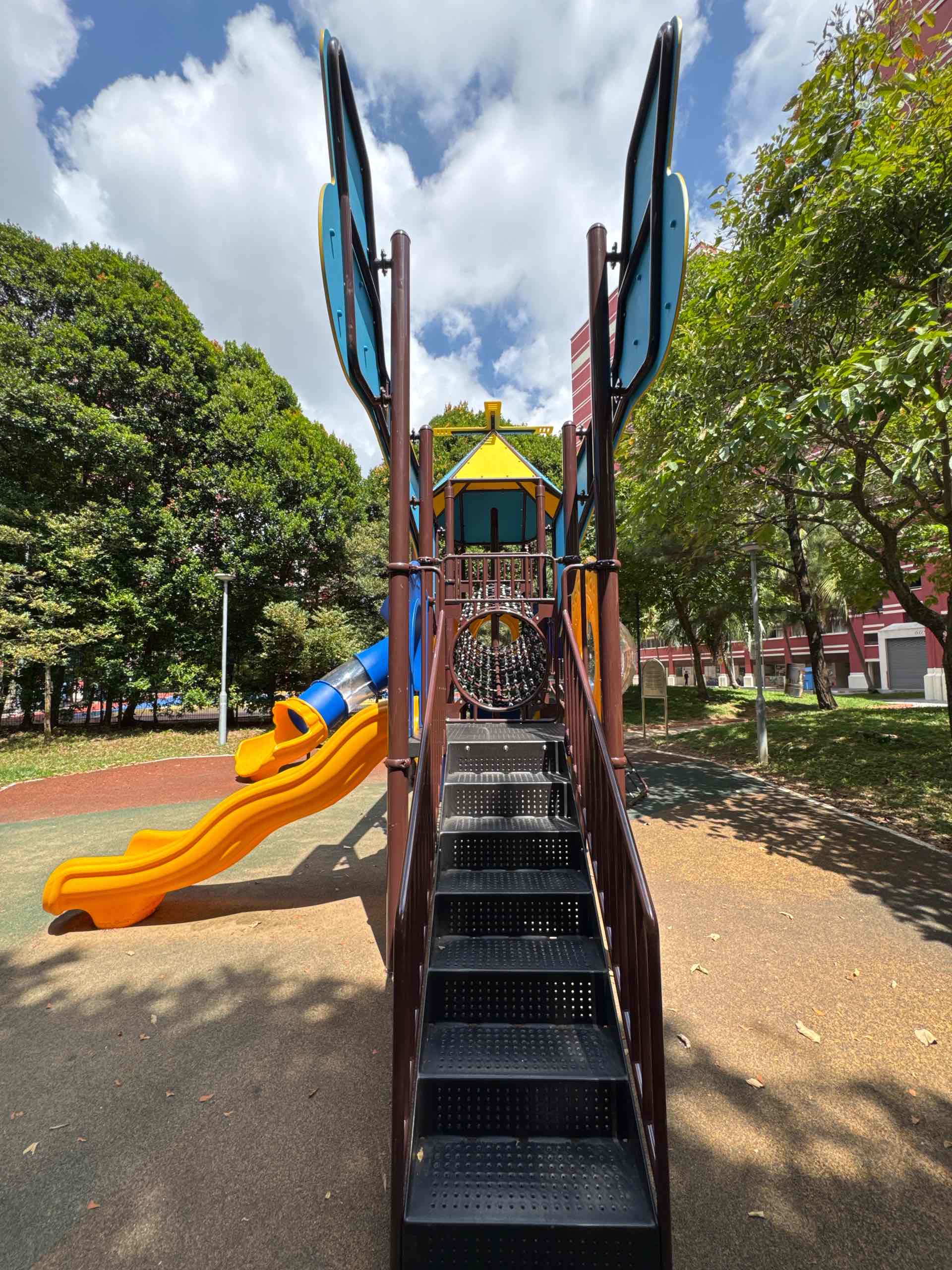 605 Elias Rd, Elias View Playground - Photo 3