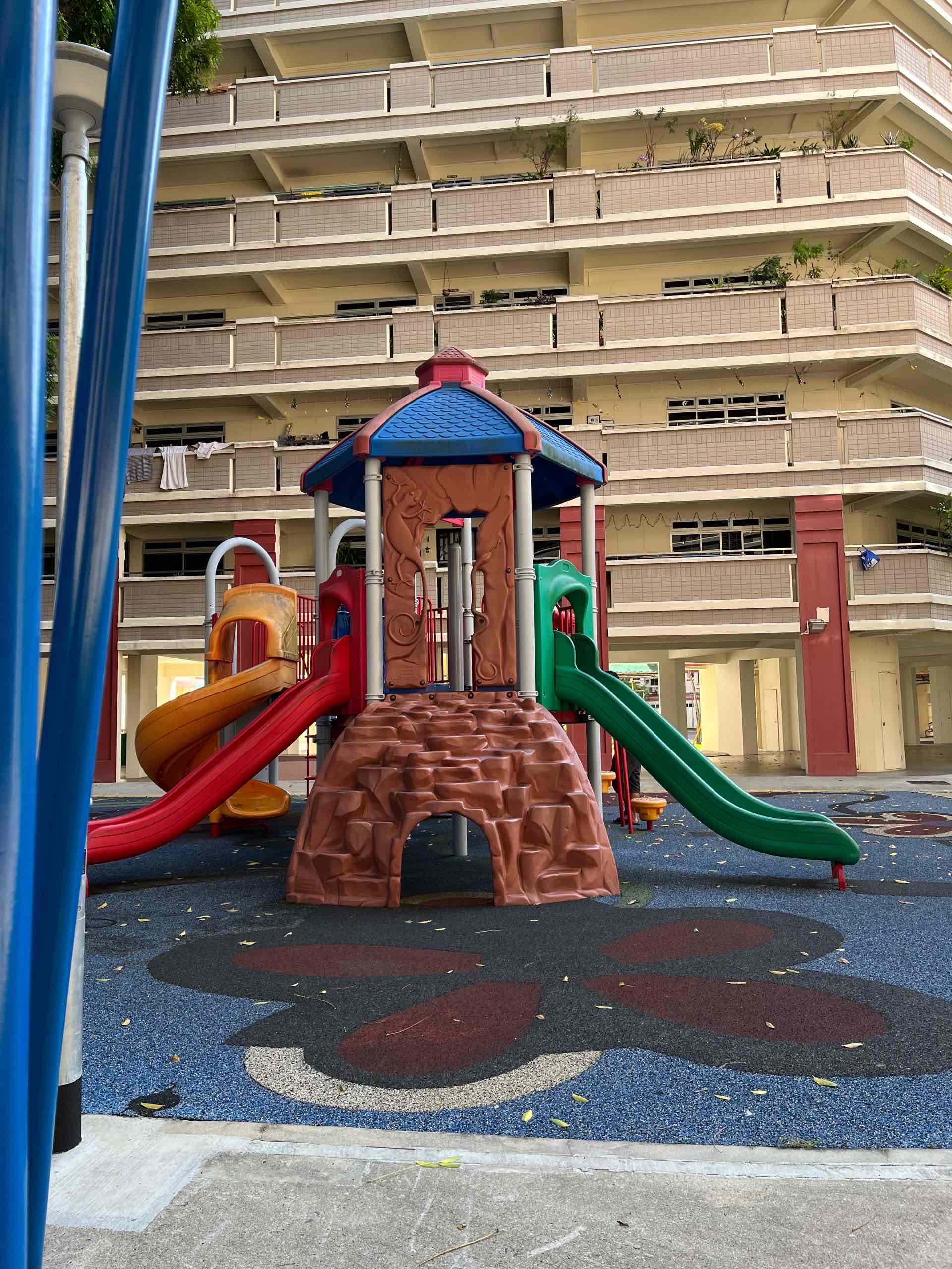 322 Tampines Street 33 Playground