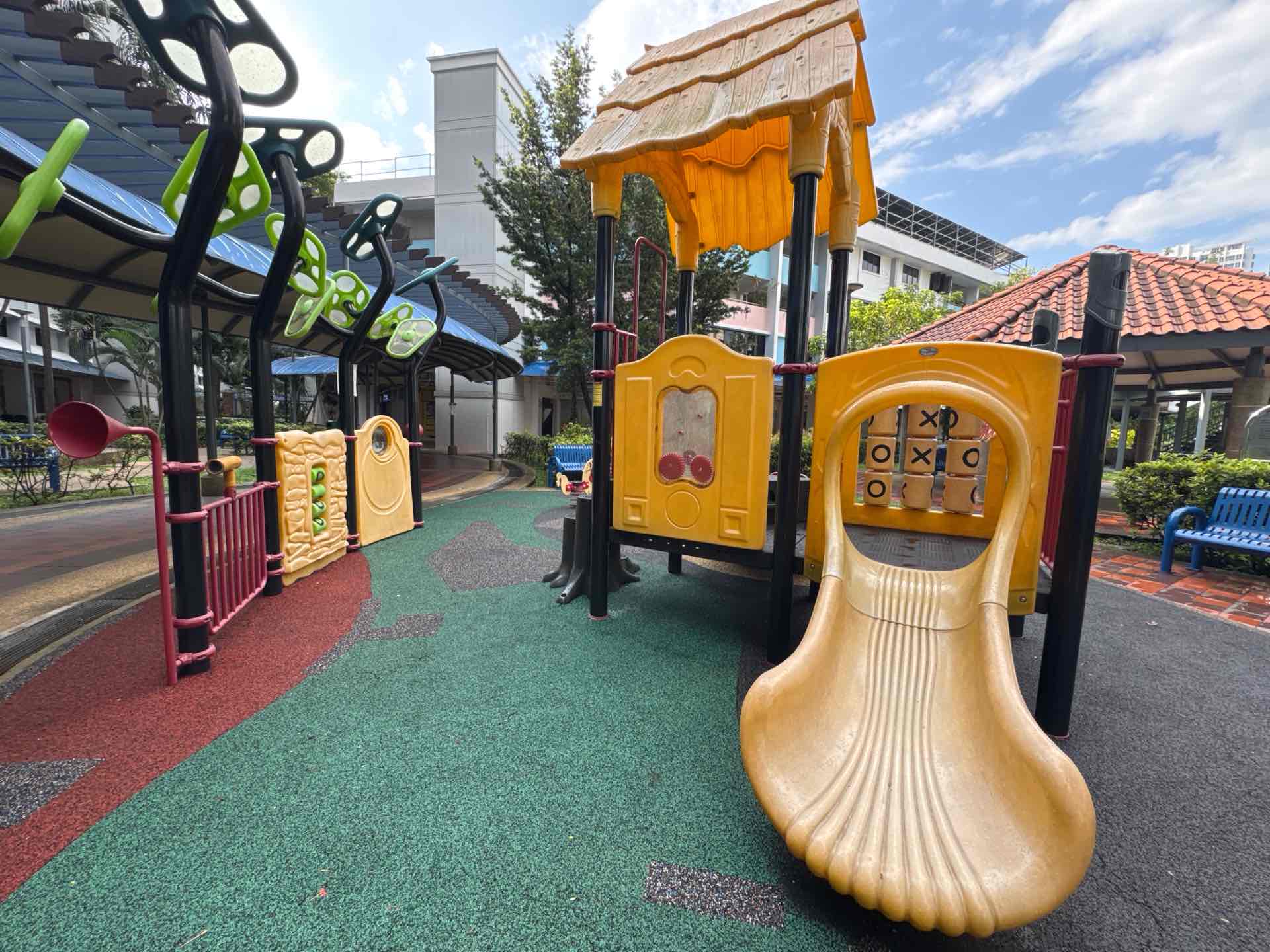 433 Clementi Avenue 3 Playground - Photo 3
