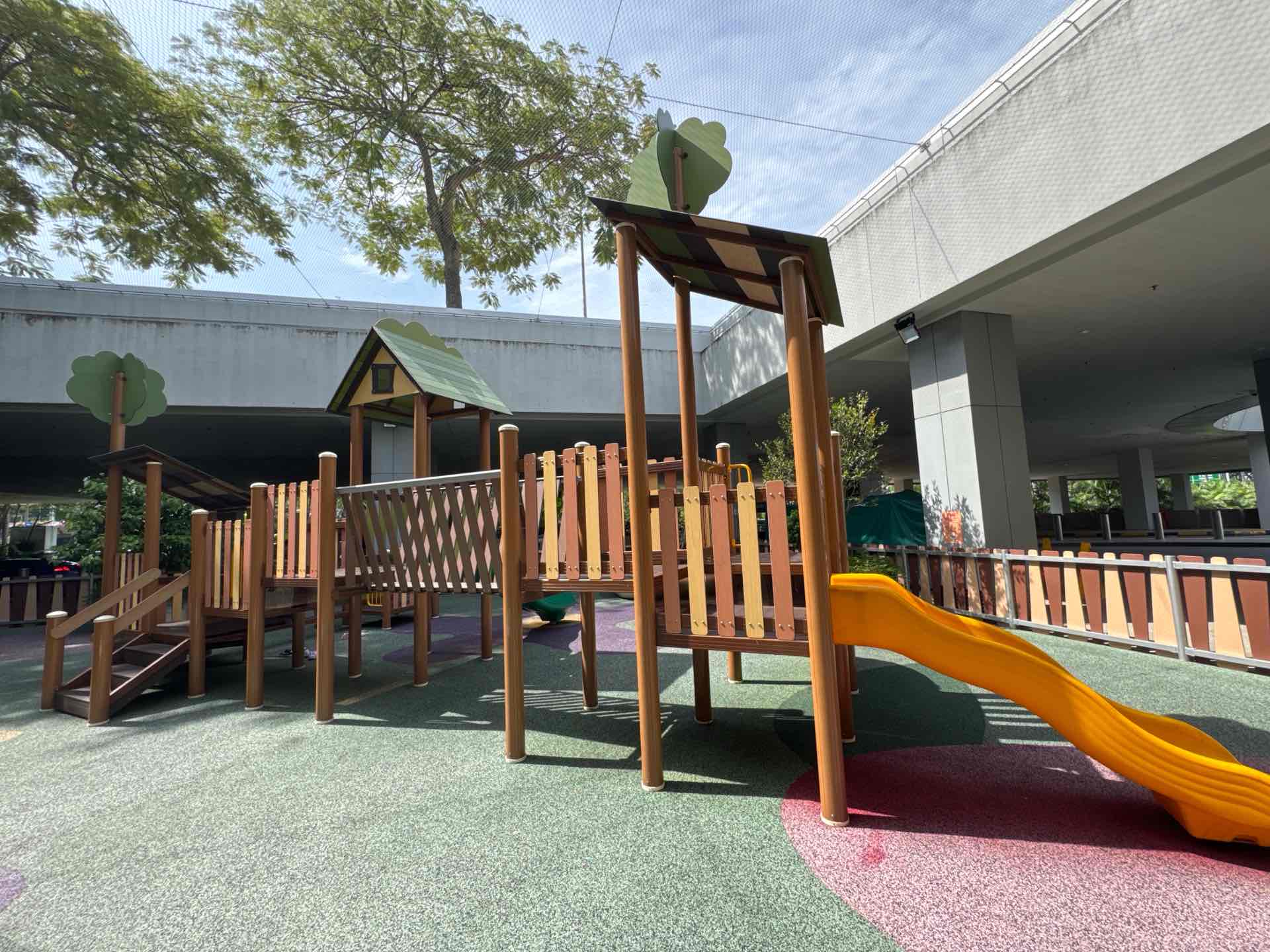 Changi Airport Terminal 3 Playground - Photo 3