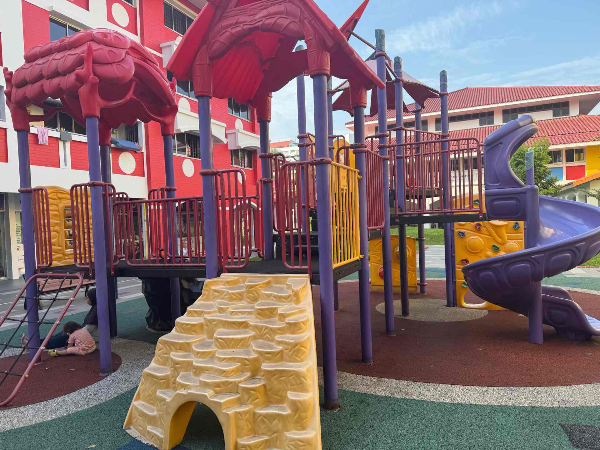 472 Tampines Street 44 Playground - Photo 2