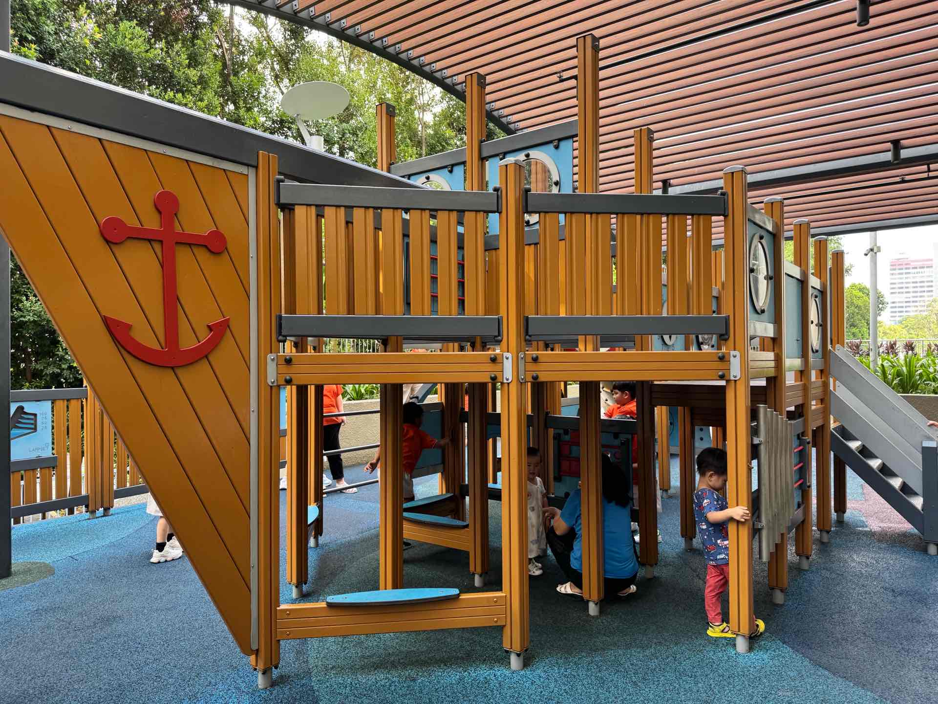 Parkway Parade Playground, Level 1, The Hideout
