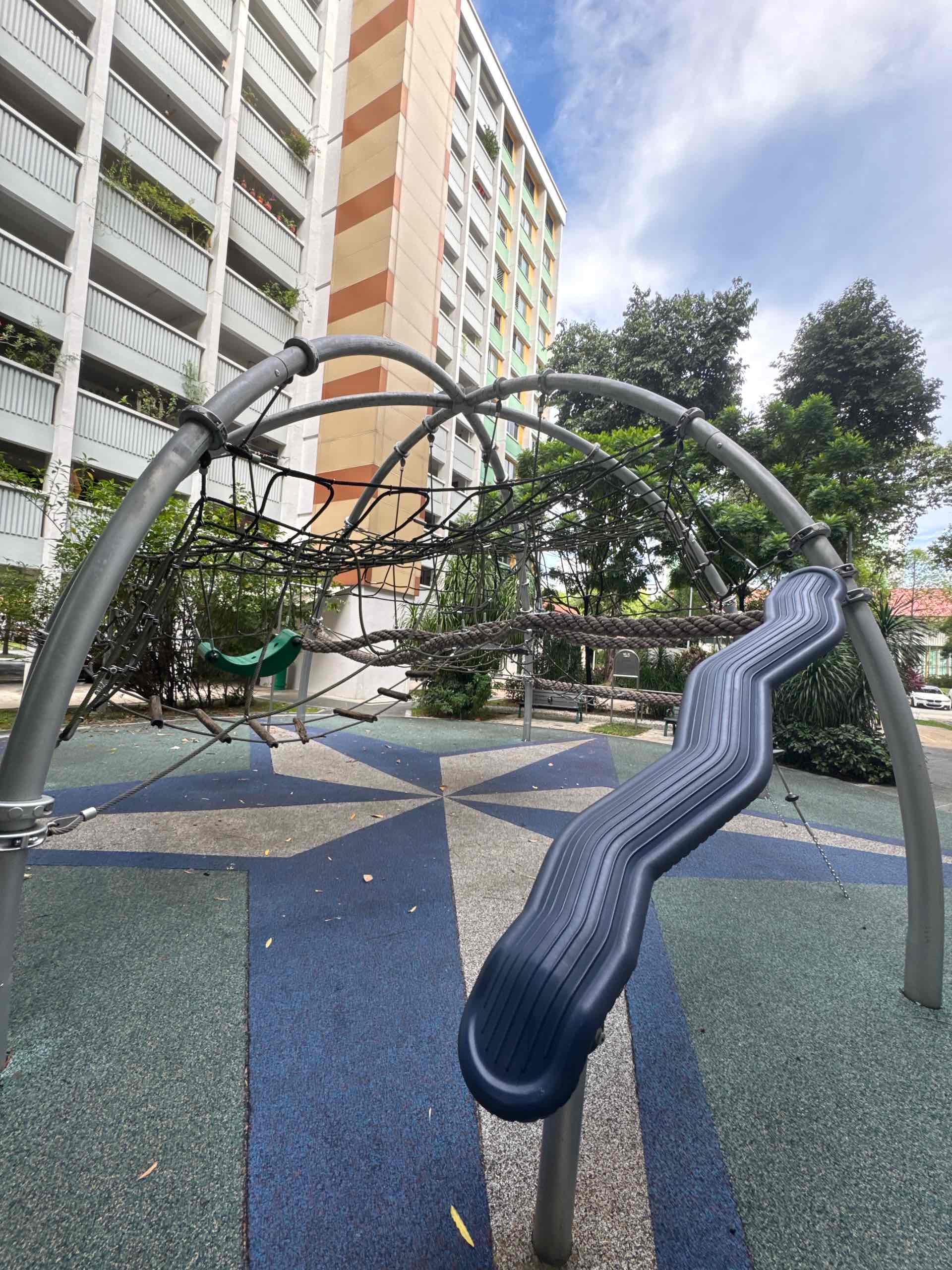 327 Yishun Ring Rd, Yishun River Green Playground - Photo 4
