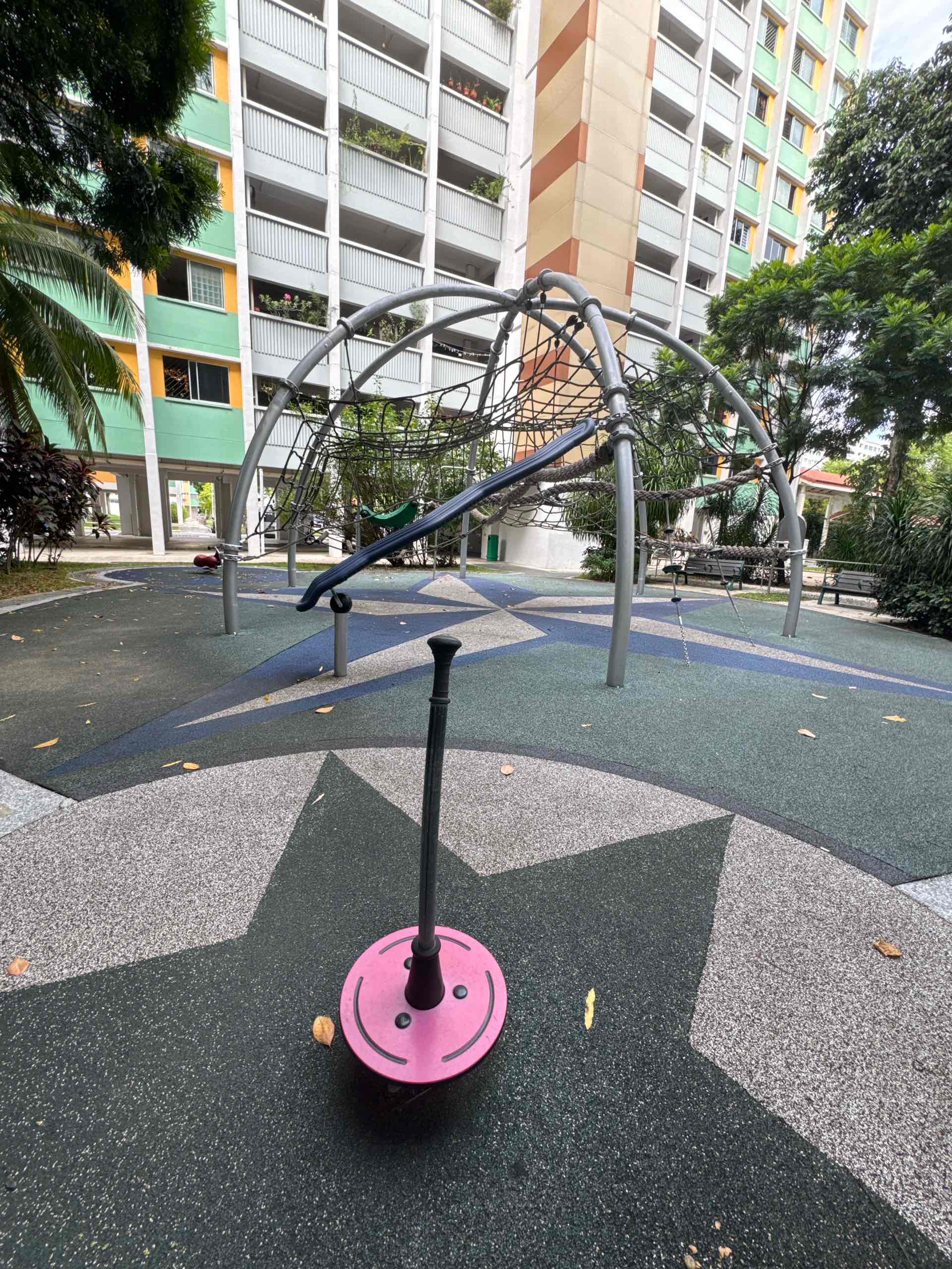 327 Yishun Ring Rd, Yishun River Green Playground - Photo 3
