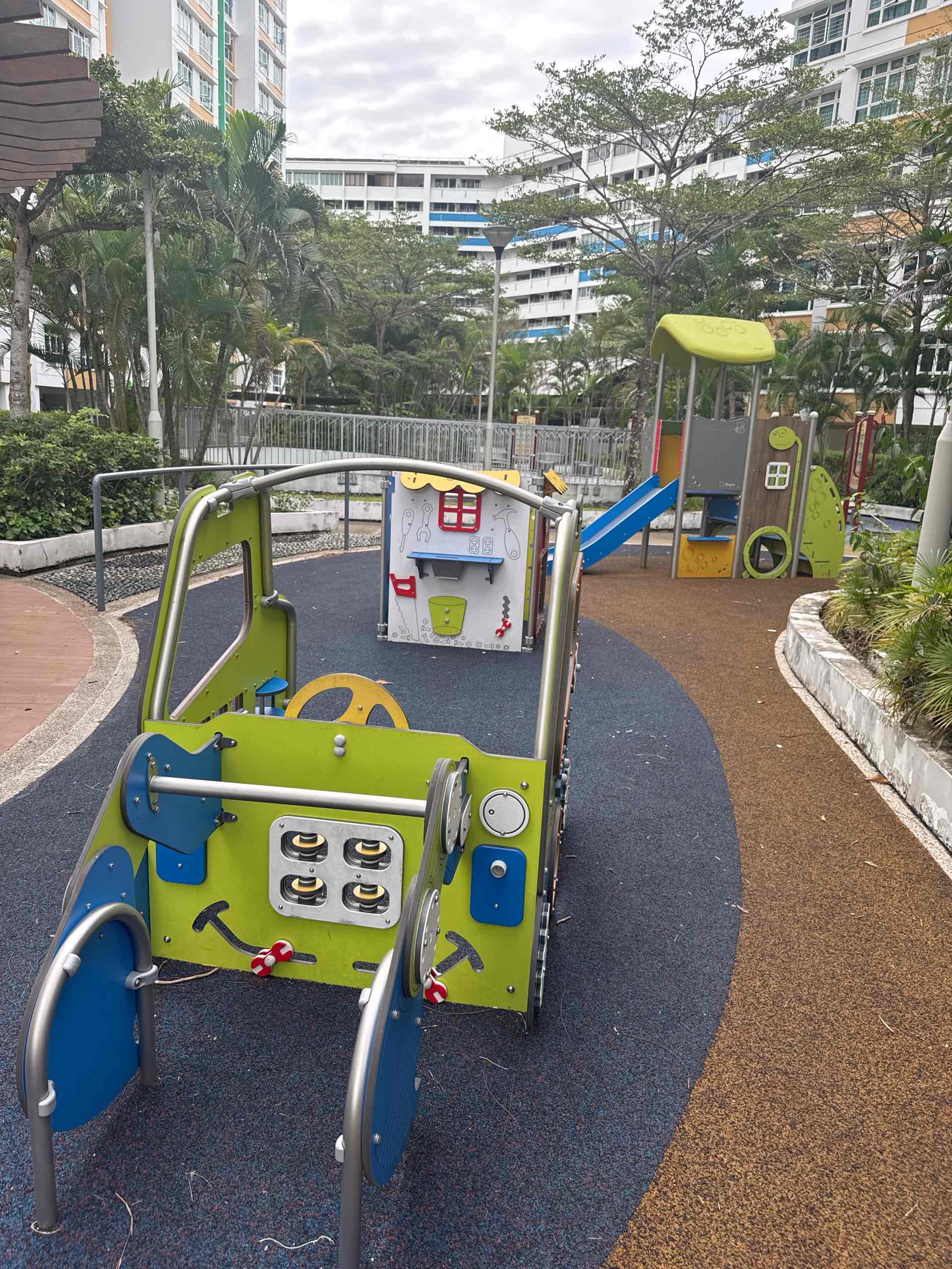 342 Yishun Ring Rd, Yishun Natura Playground - Photo 2