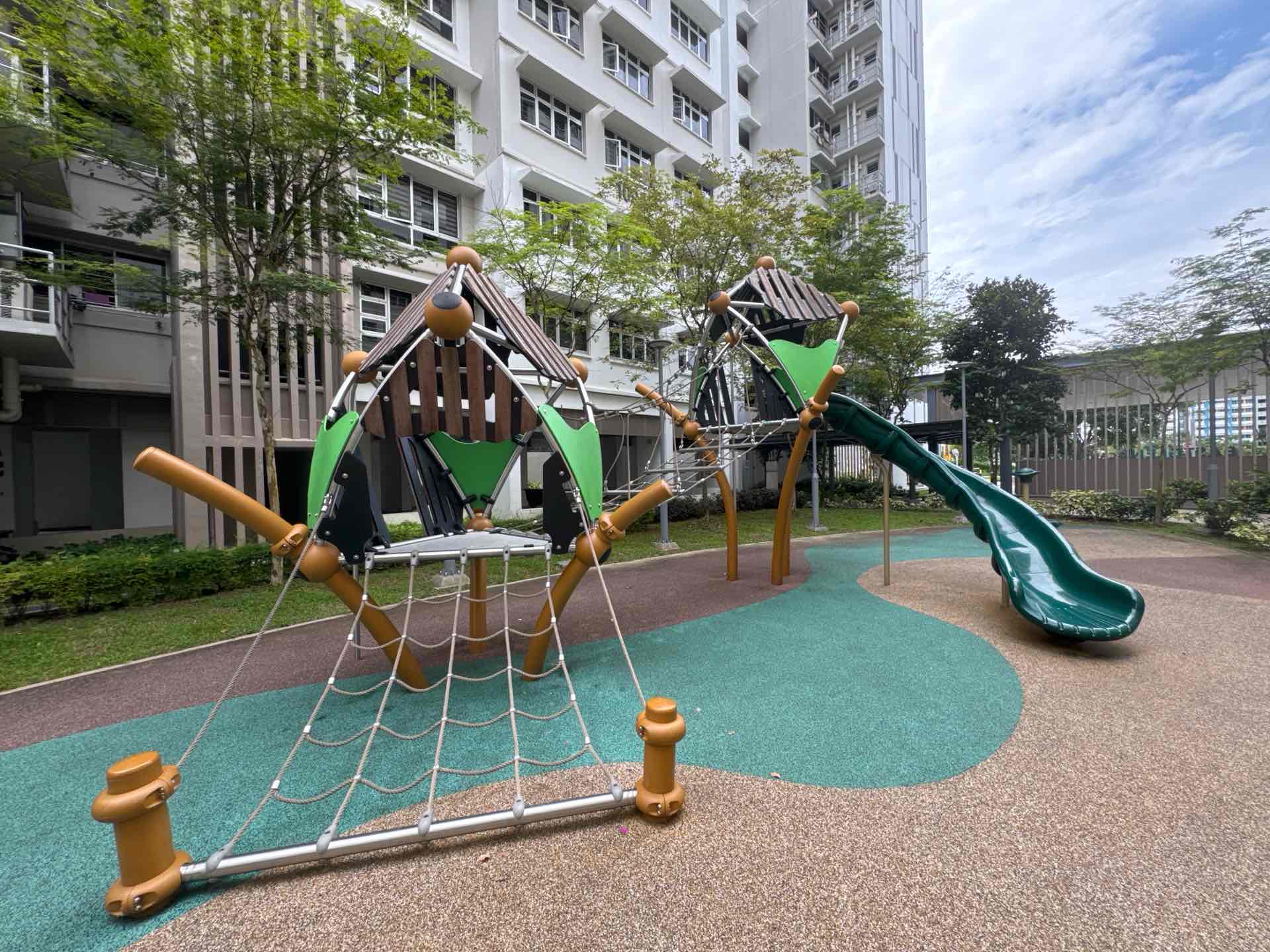 109B Canberra Walk Playground - Photo 2