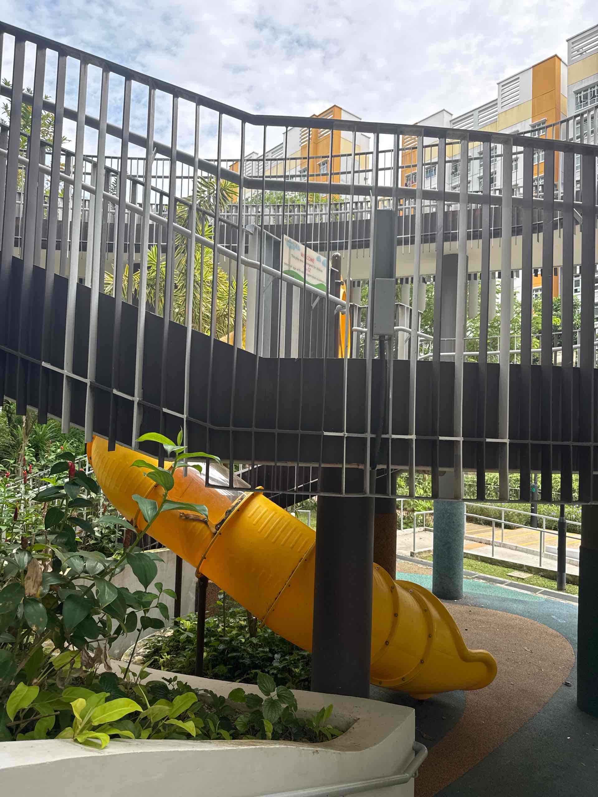 117 Canberra Way Playground - Photo 2