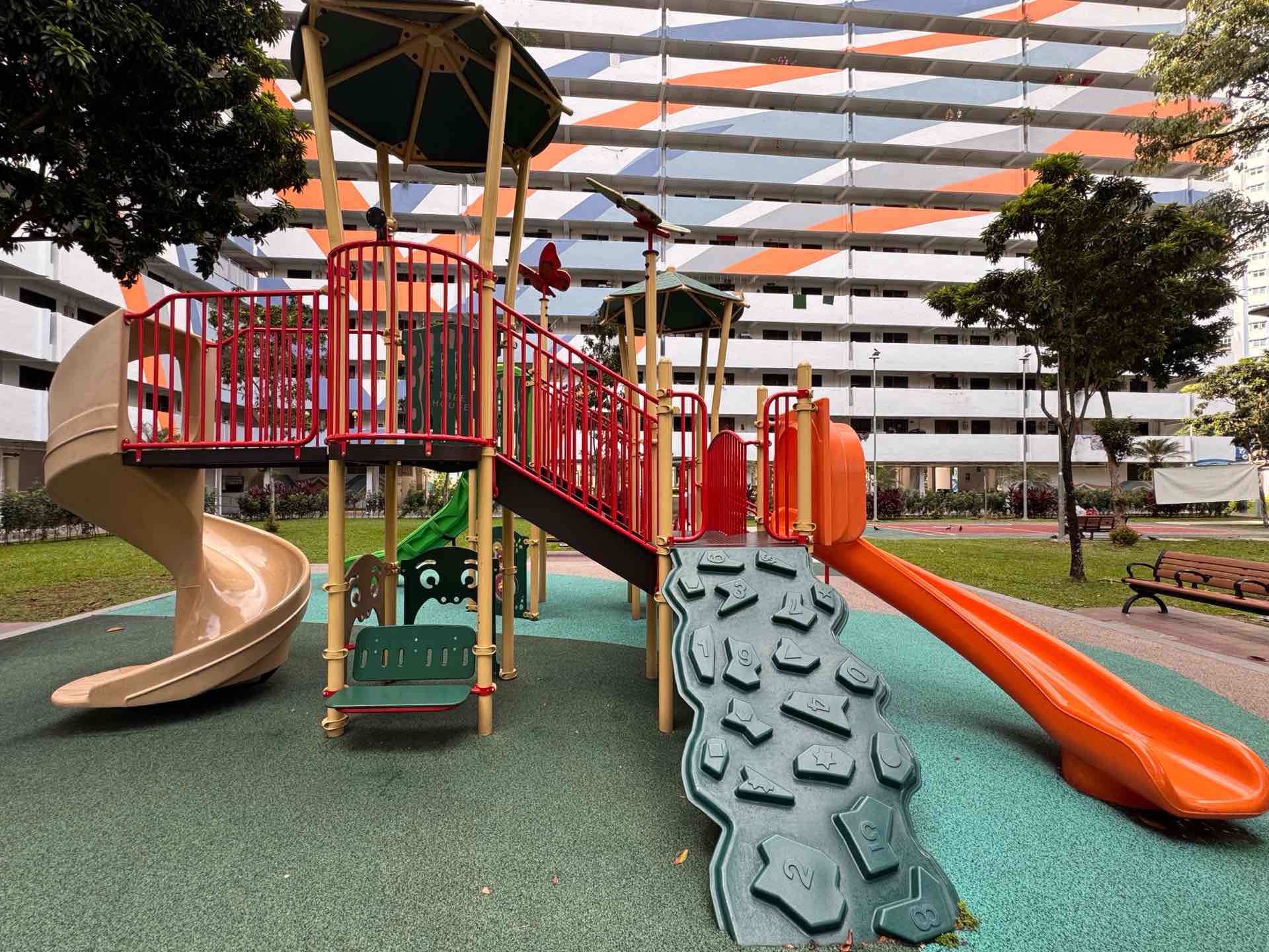 19 Upper Boon Keng Road Playground - Photo 4