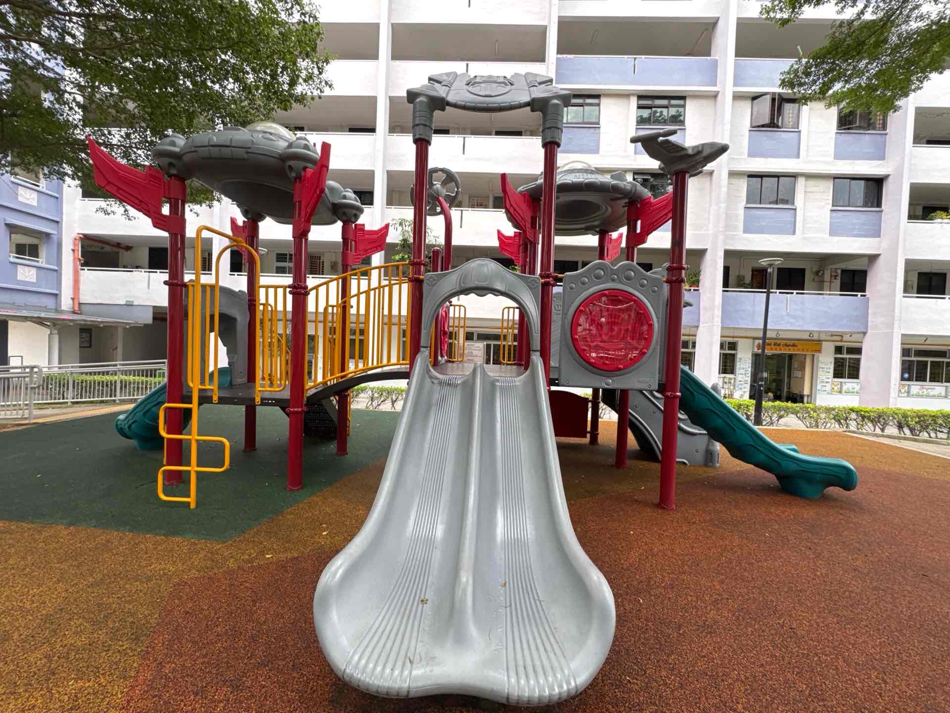 201 Bedok North Street 1 Playground - Photo 3