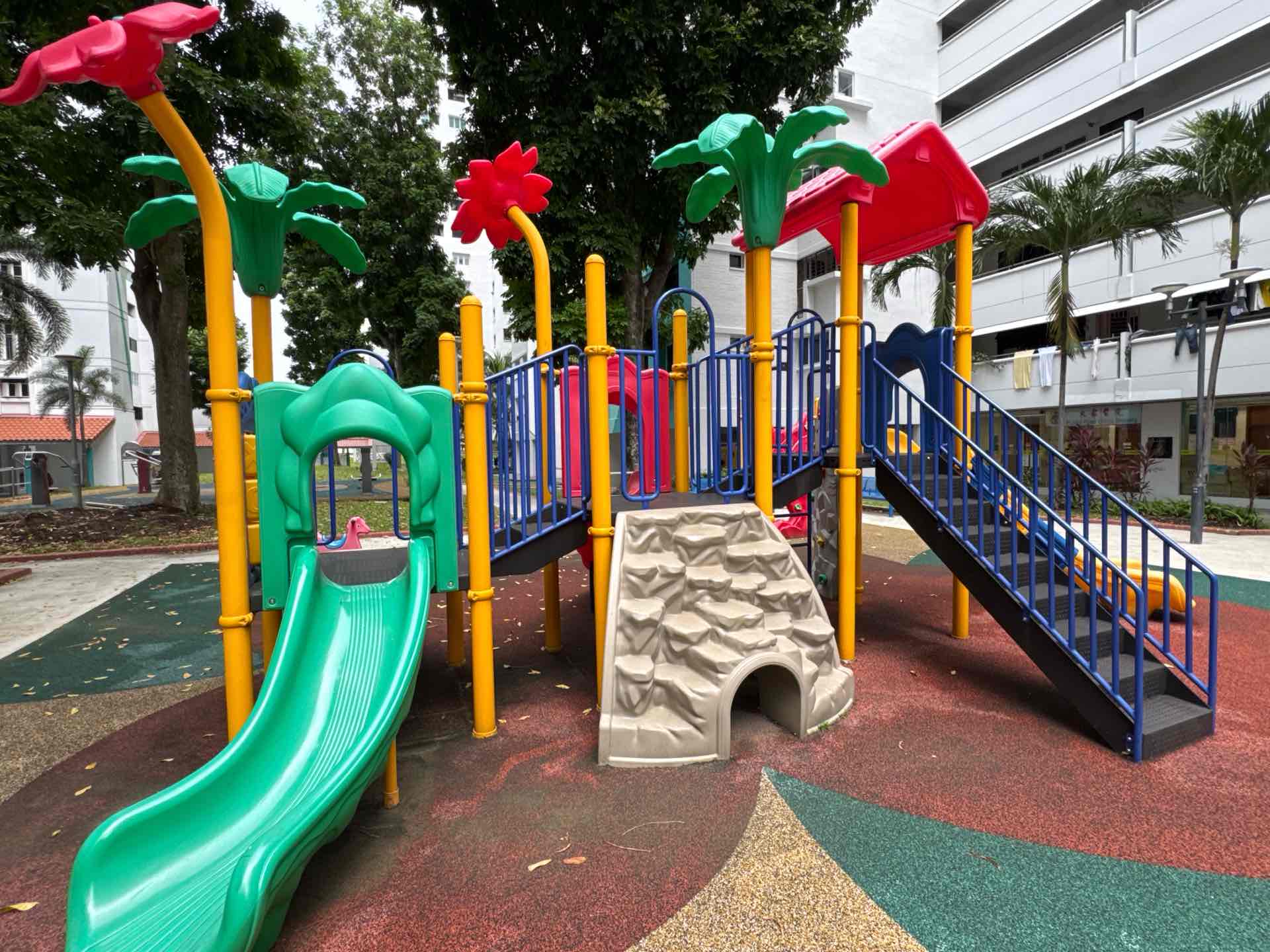 140 Bedok North Street 2 Playground