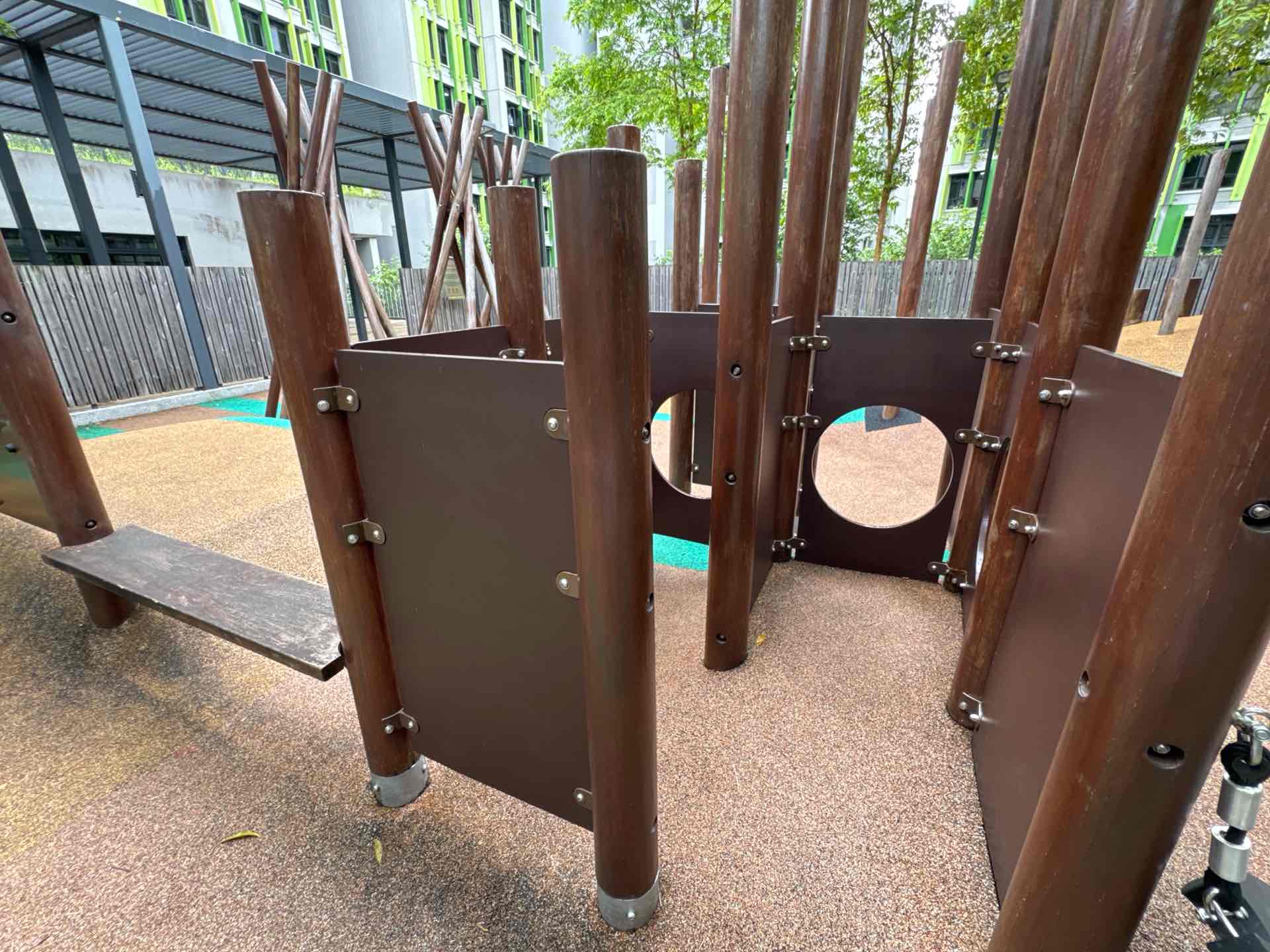 Alkaff Courtview 101 Multi-Storey Carpark Roof Garden Playground - Photo 5