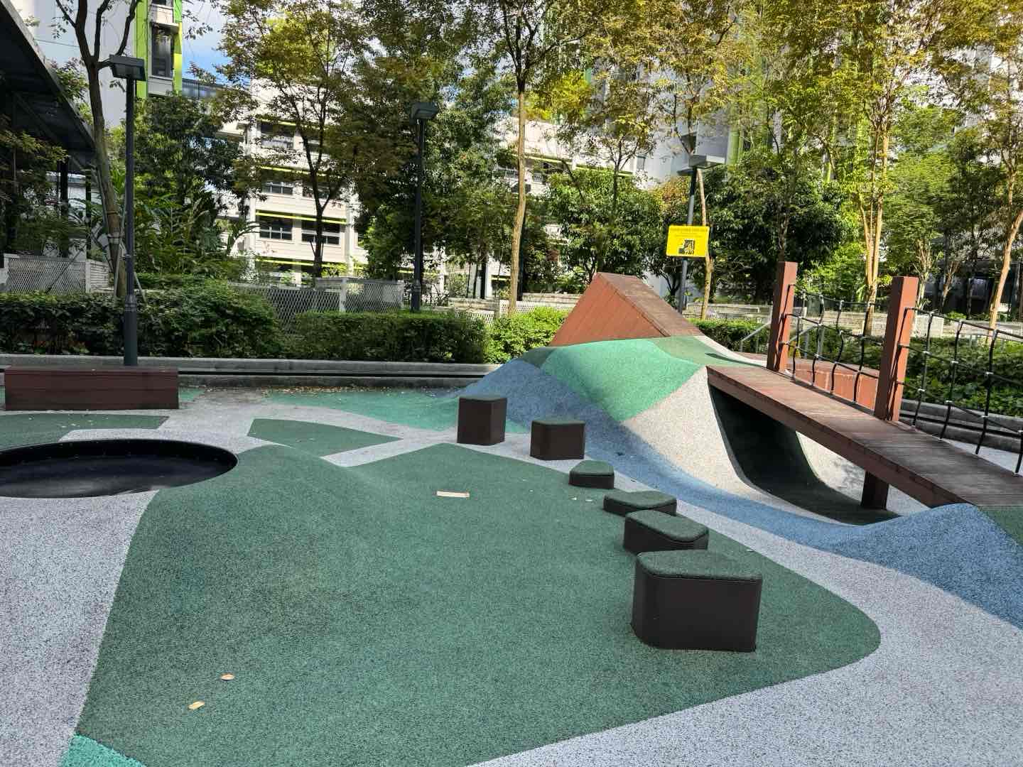 Alkaff Courtview 101 Multi-Storey Carpark Roof Garden Playground