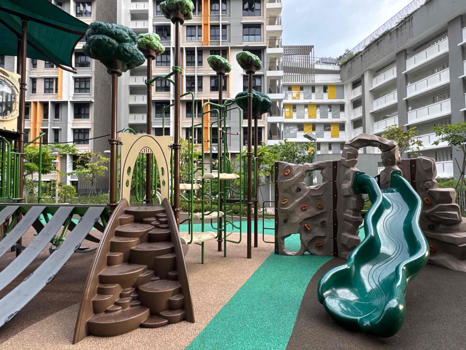 Woodleigh Glen 206 Multi-Storey Carpark Roof Garden Playground - Photo 2