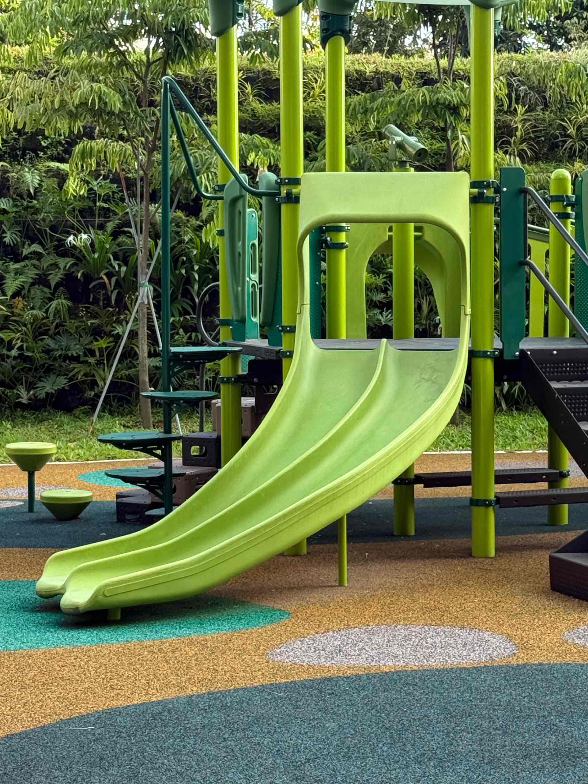 Woodleigh Hillside 213C Playground - Photo 2