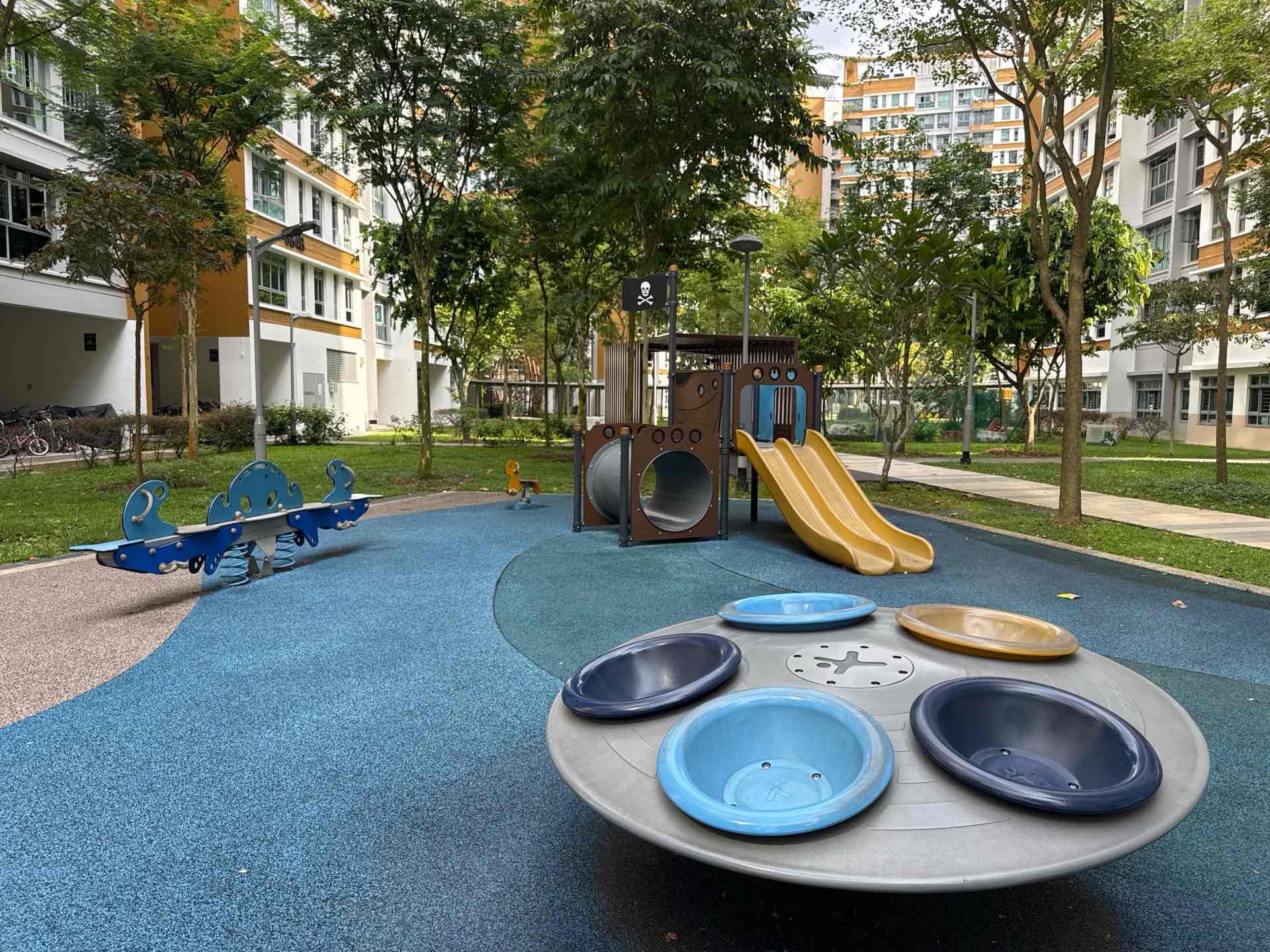 682B Edgedale Plains Playground