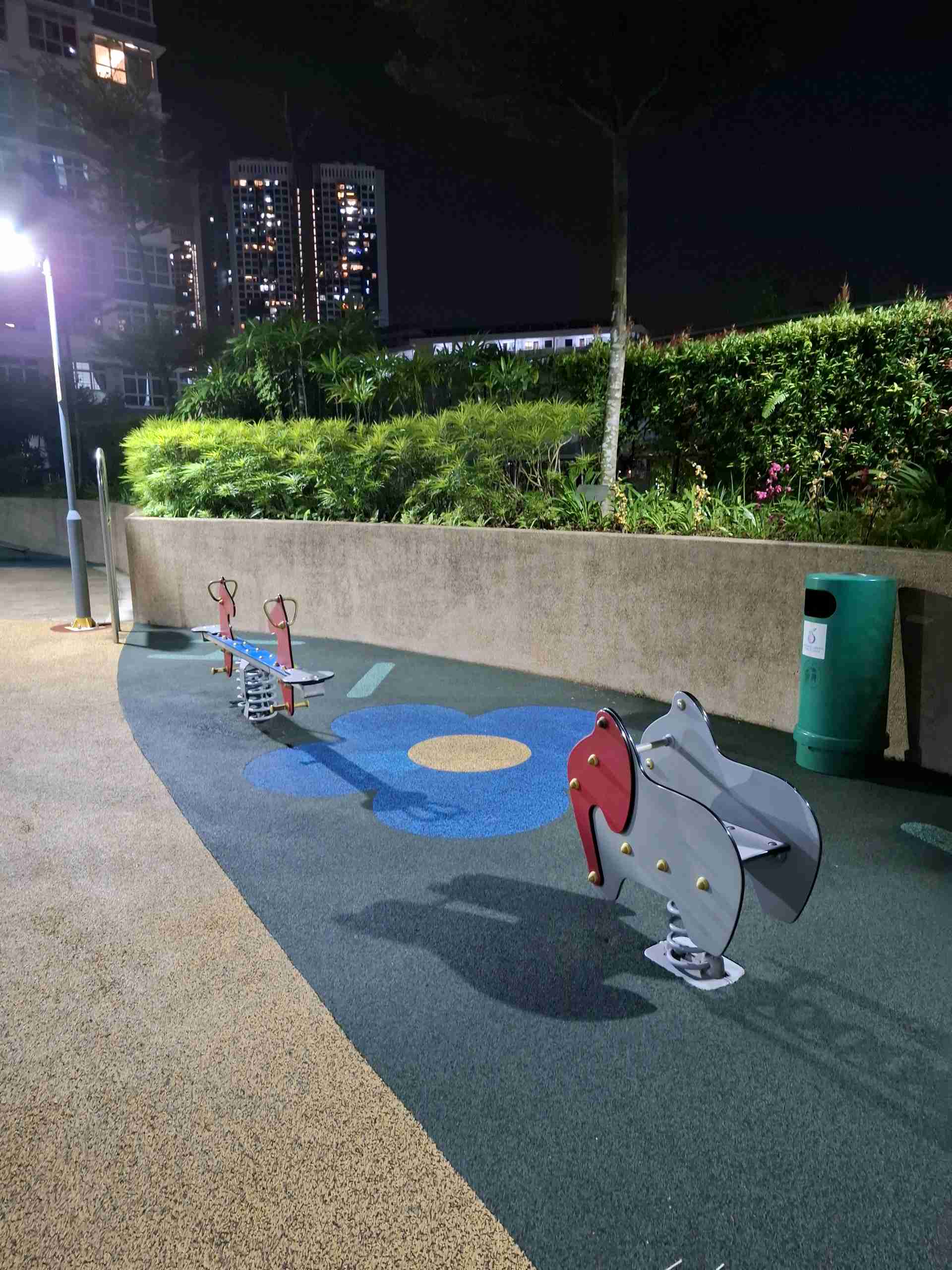 Clementi Cascadia Multi-Storey Roof Garden Playground - Photo 2