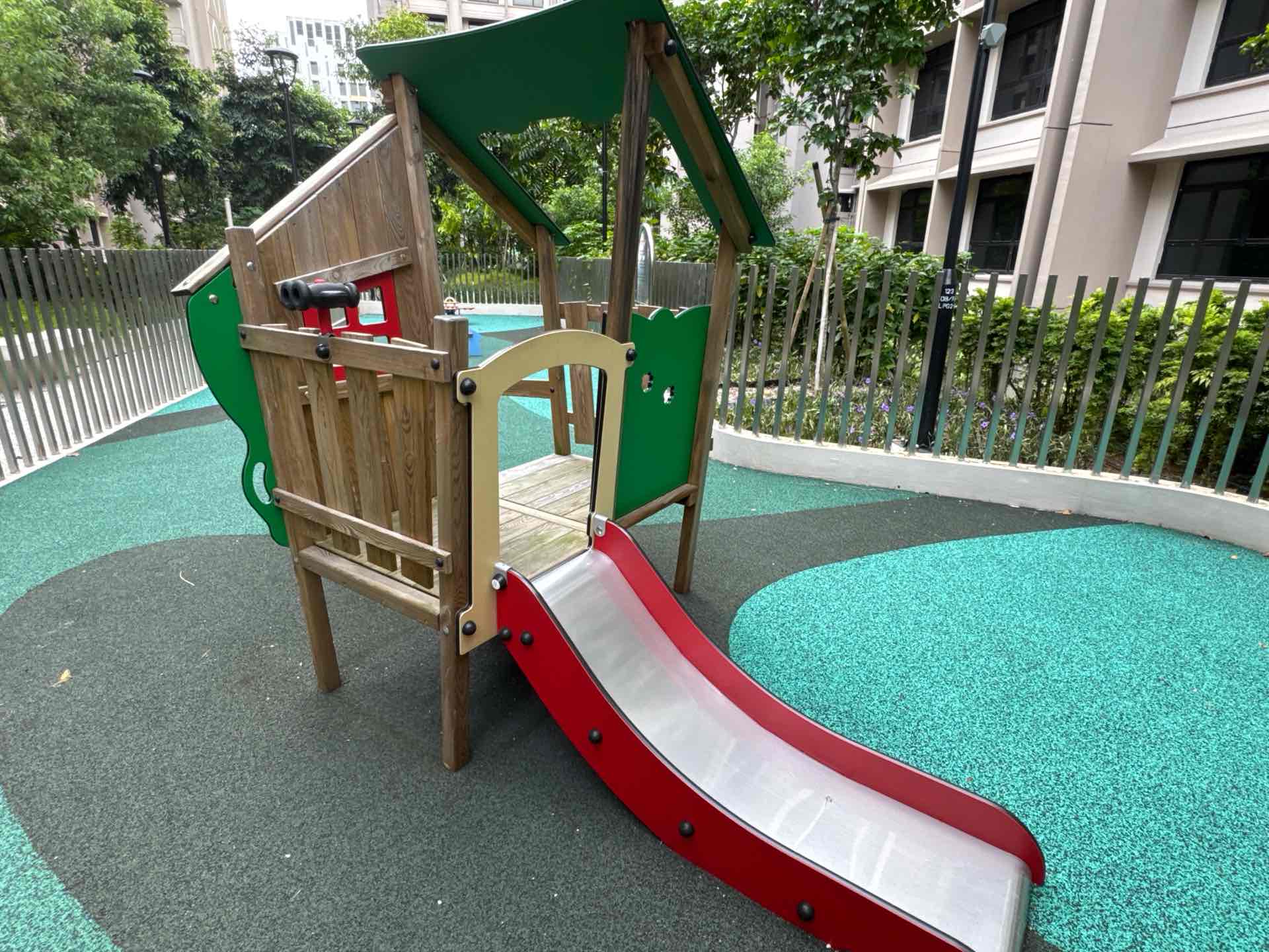 126B Tengah Drive Playground - Photo 2