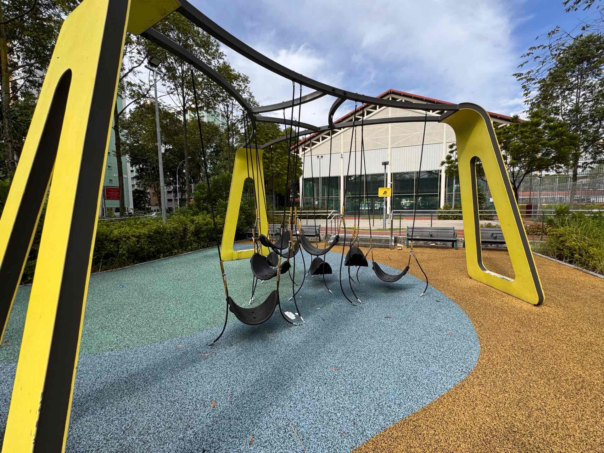 329 Yishun Ring Road Playground - Photo 2