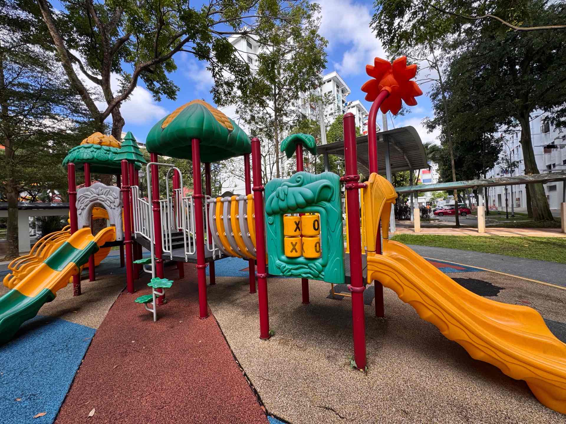 109 Aljunied Crescent Playground - Photo 2