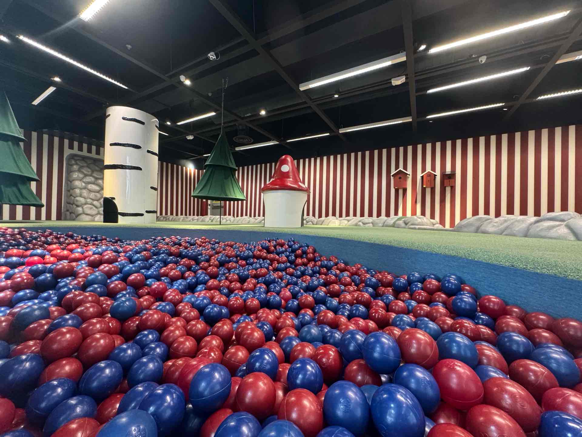 IKEA Tampines Smaland - Photo 3