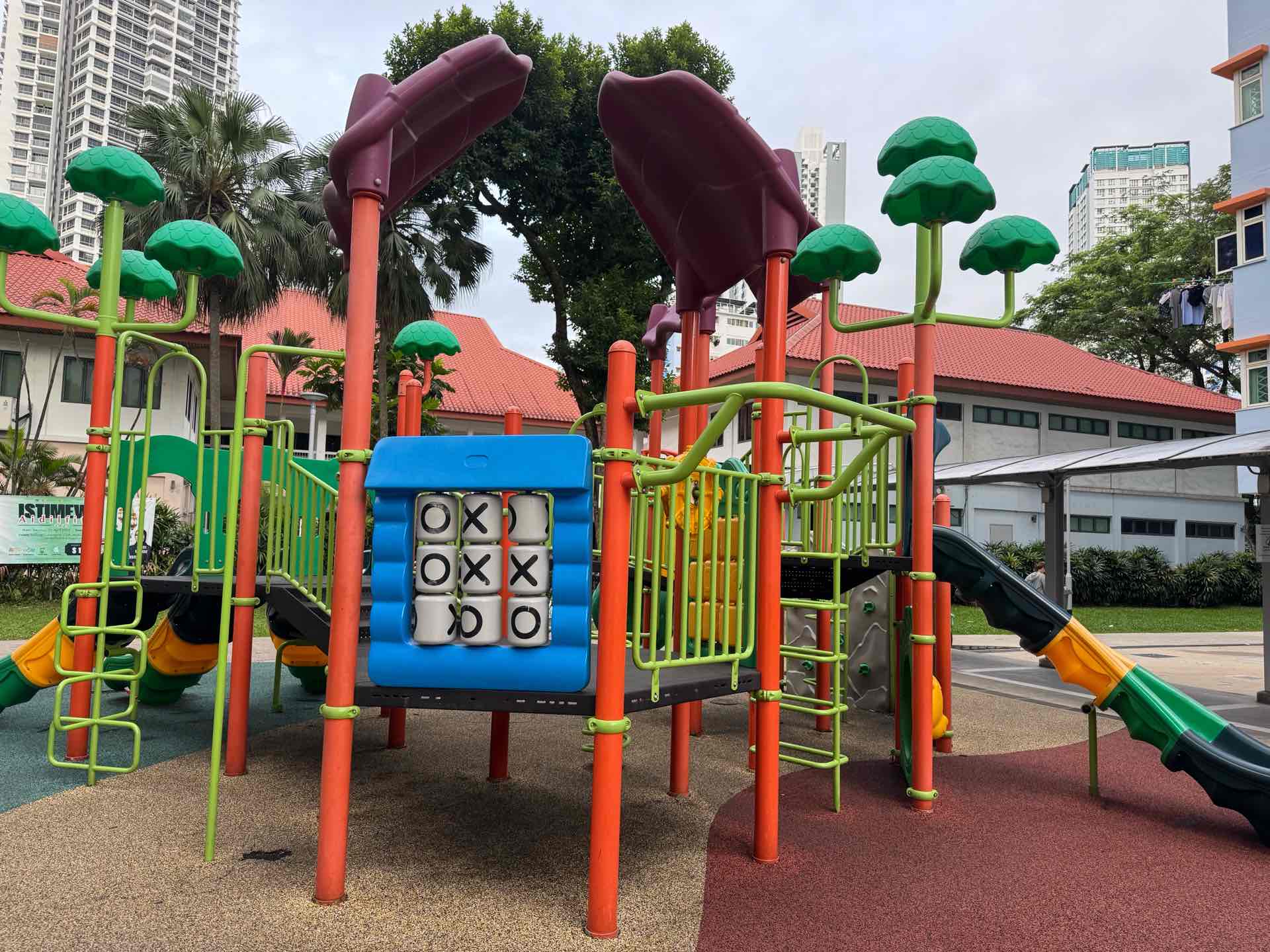 Kallang CC playground - Photo 2