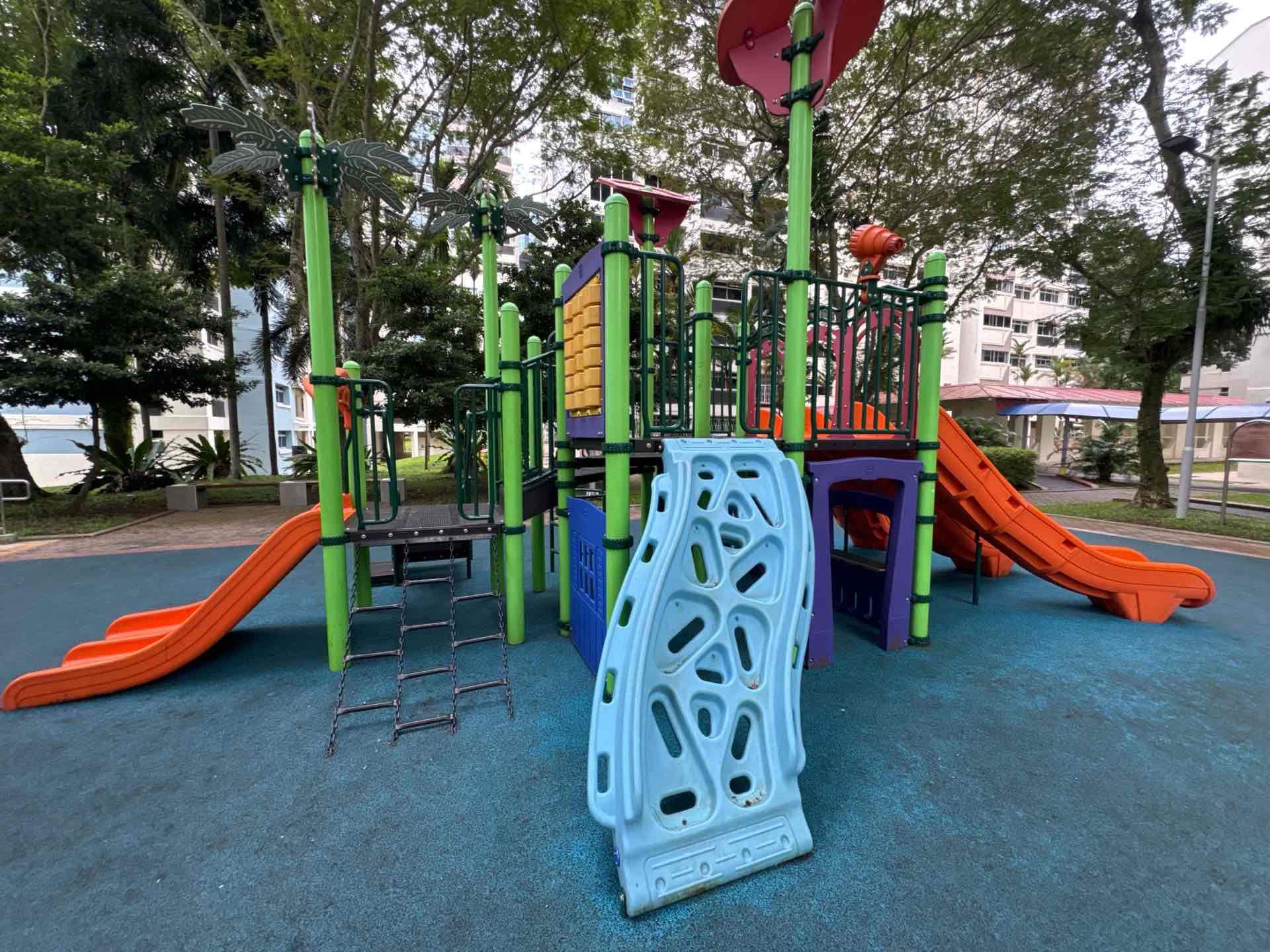 356 Woodlands Avenue 5 Playground - Photo 2