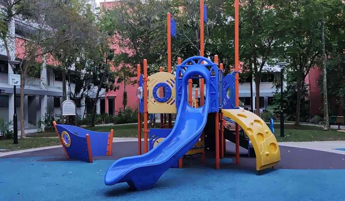 346 Woodlands Street 32 Playground - Photo 2