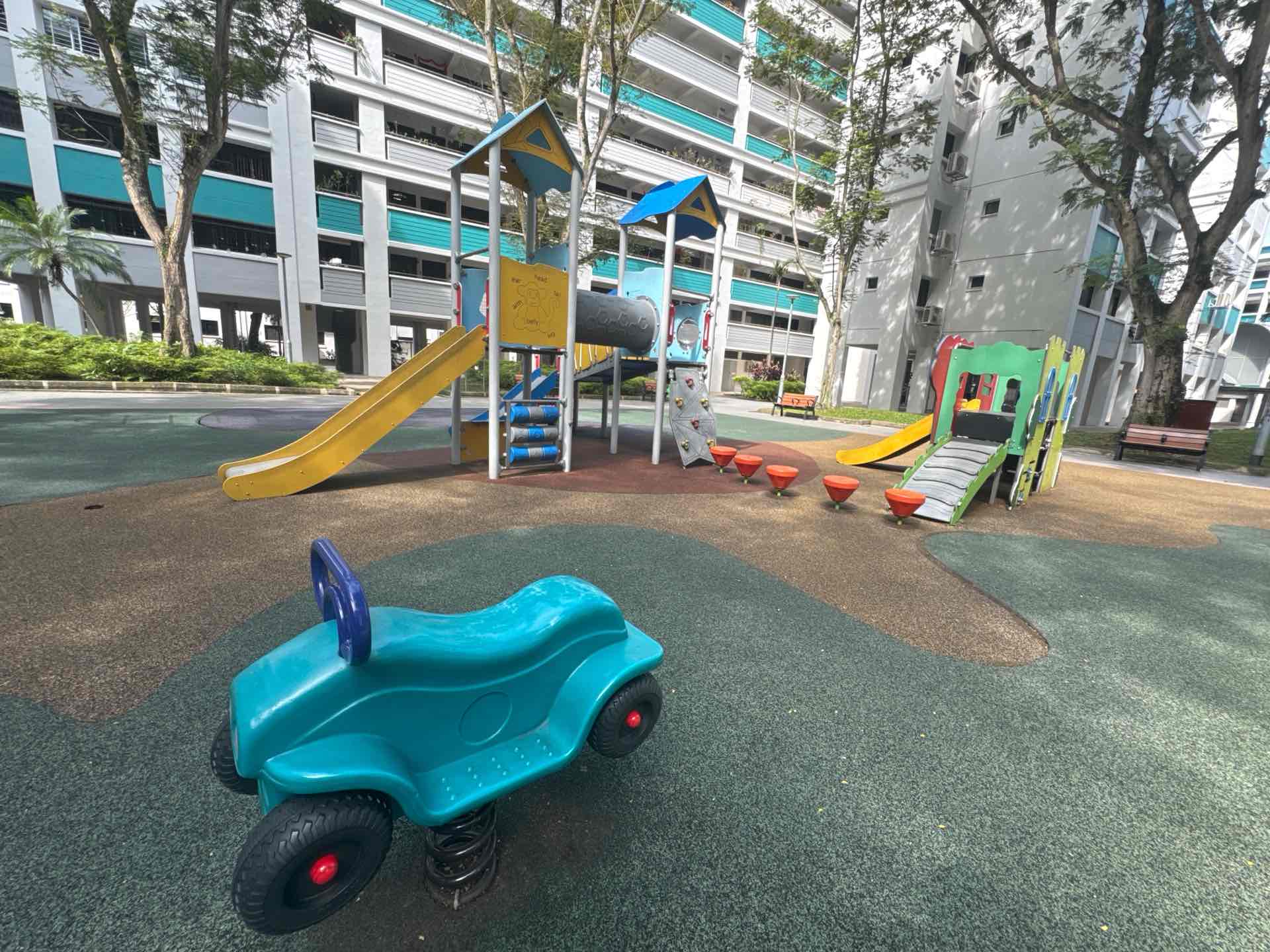 614 Woodlands Avenue 4 Playground - Photo 3