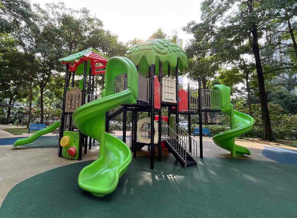 27 Jalan Membina Playground - Photo 2