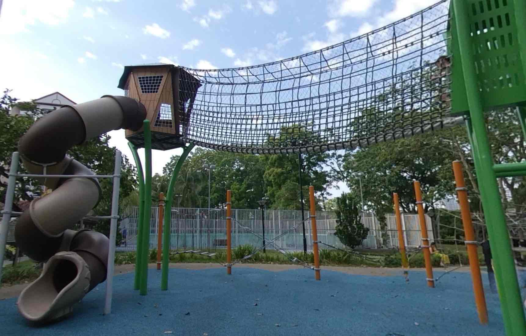305 Jurong East Street 32 Playground - Photo 2