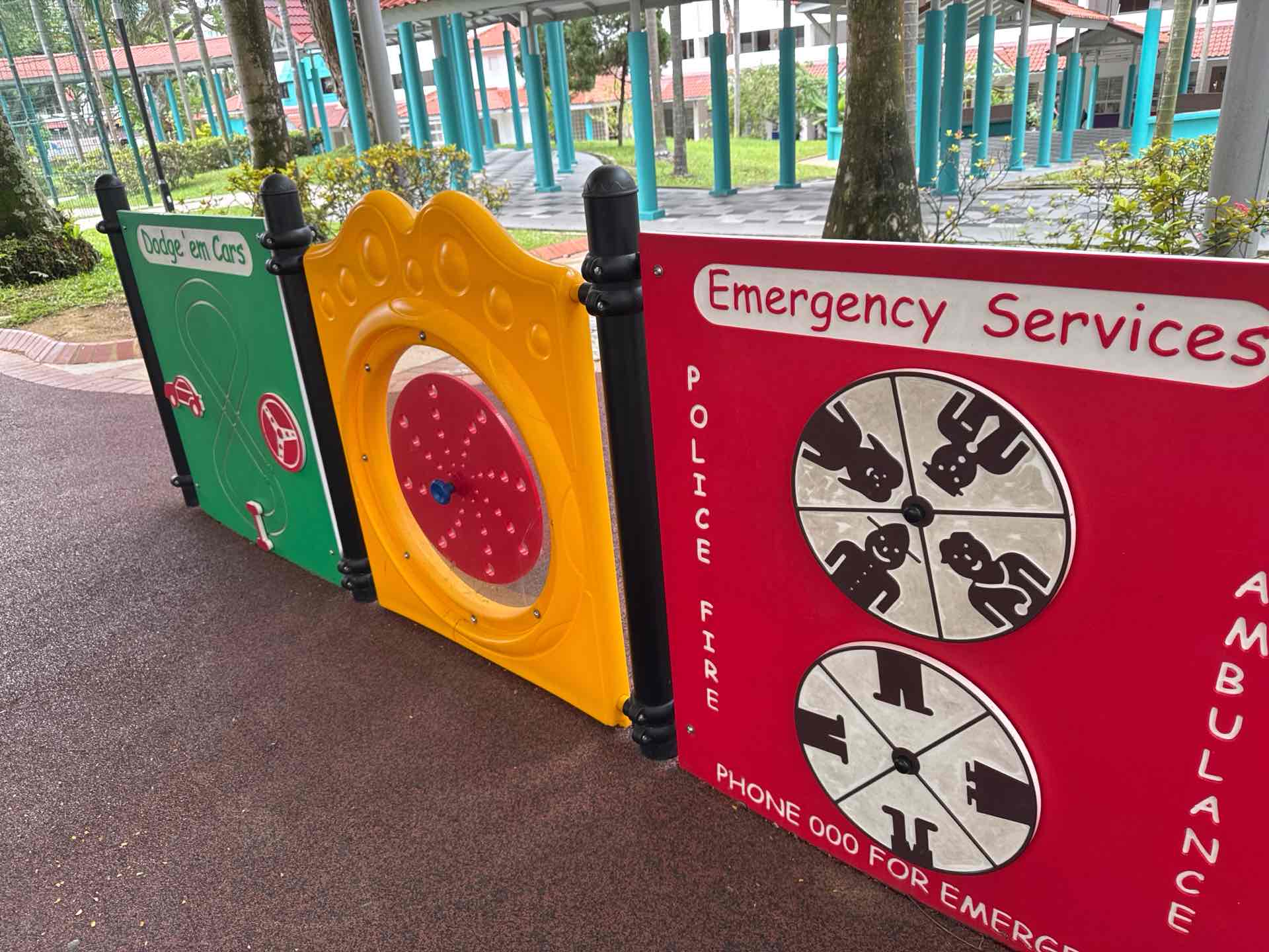 135 Bedok North Street 2 Playground - Photo 3