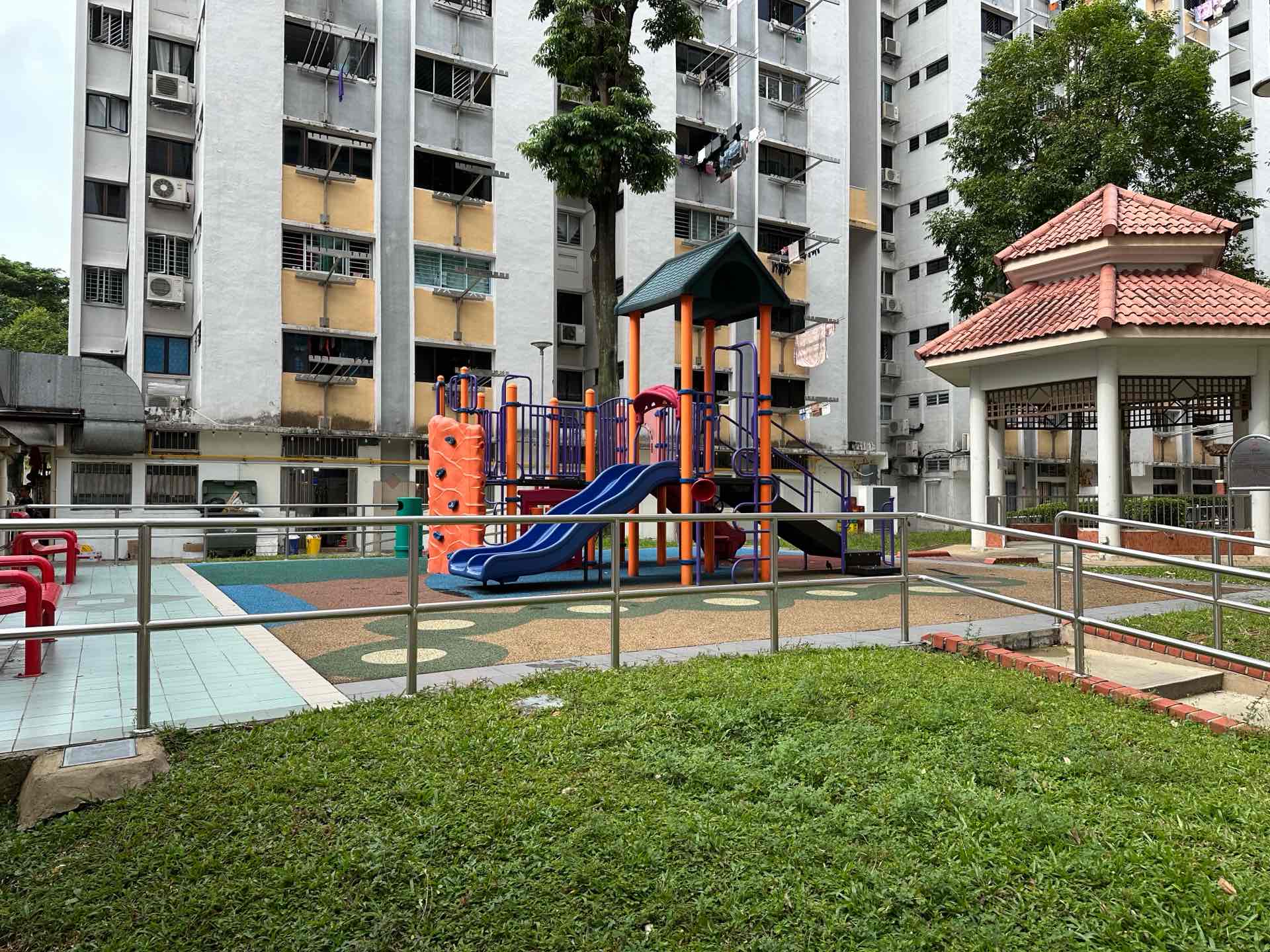 443 Ang Mo Kio Avenue 10 Playground