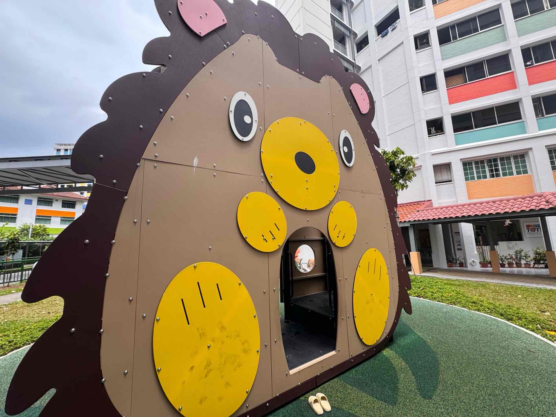 Hedgehog Playground @ 295 Choa Chu Kang Avenue 2