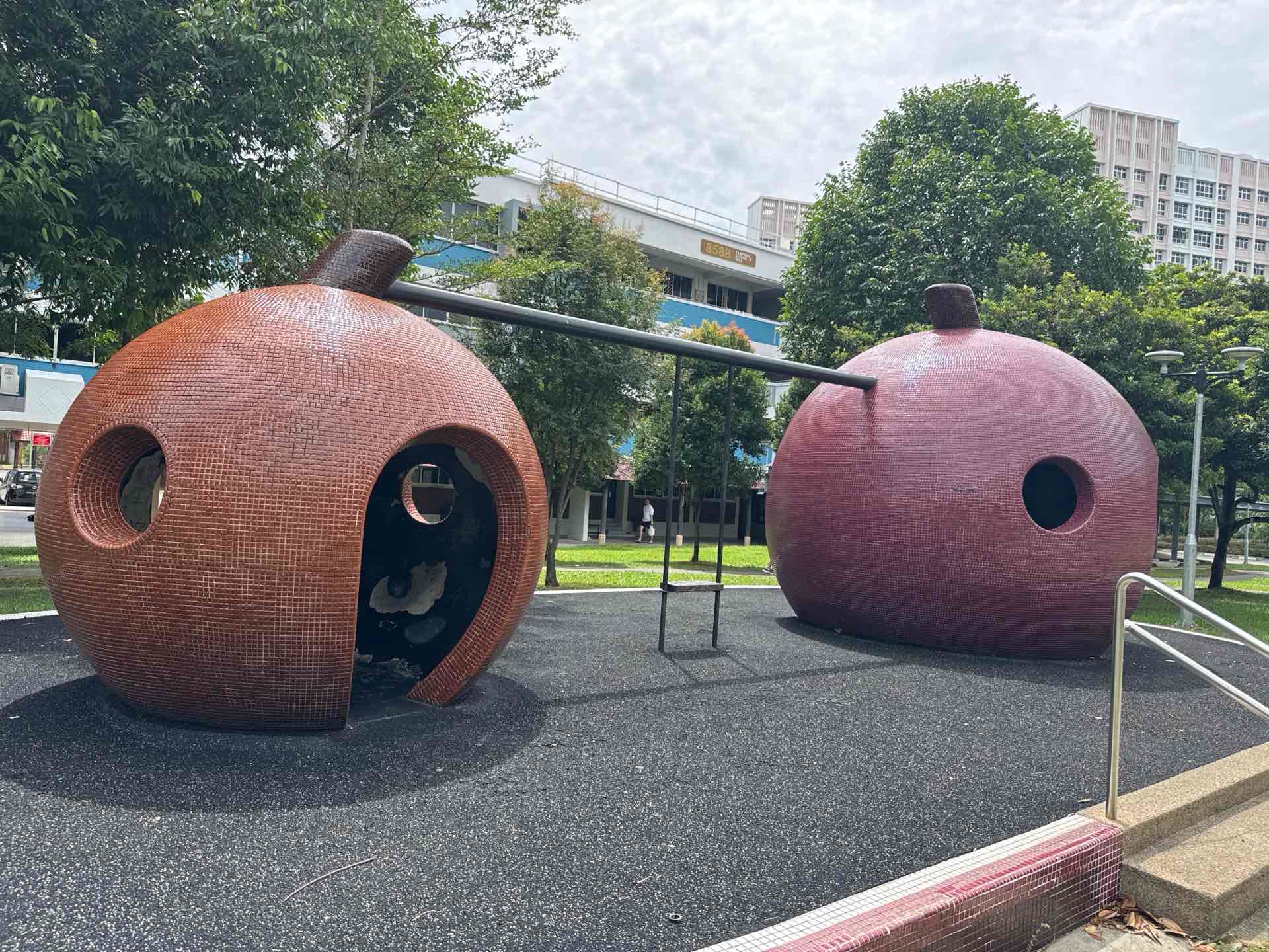 Tampines Central Park Mangosteen Playground - Photo 2