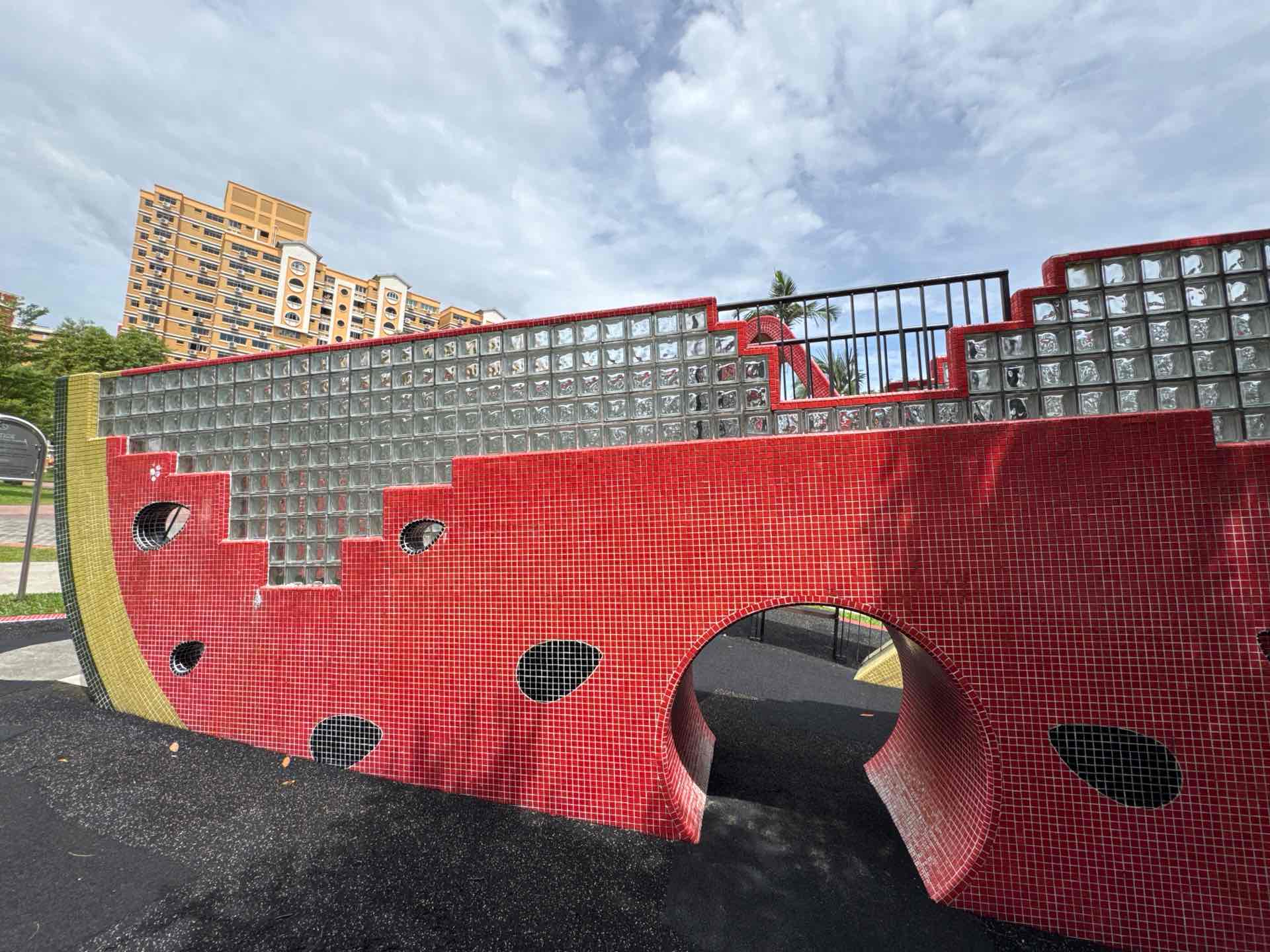 Tampines Central Park Watermelon Playground - Photo 3