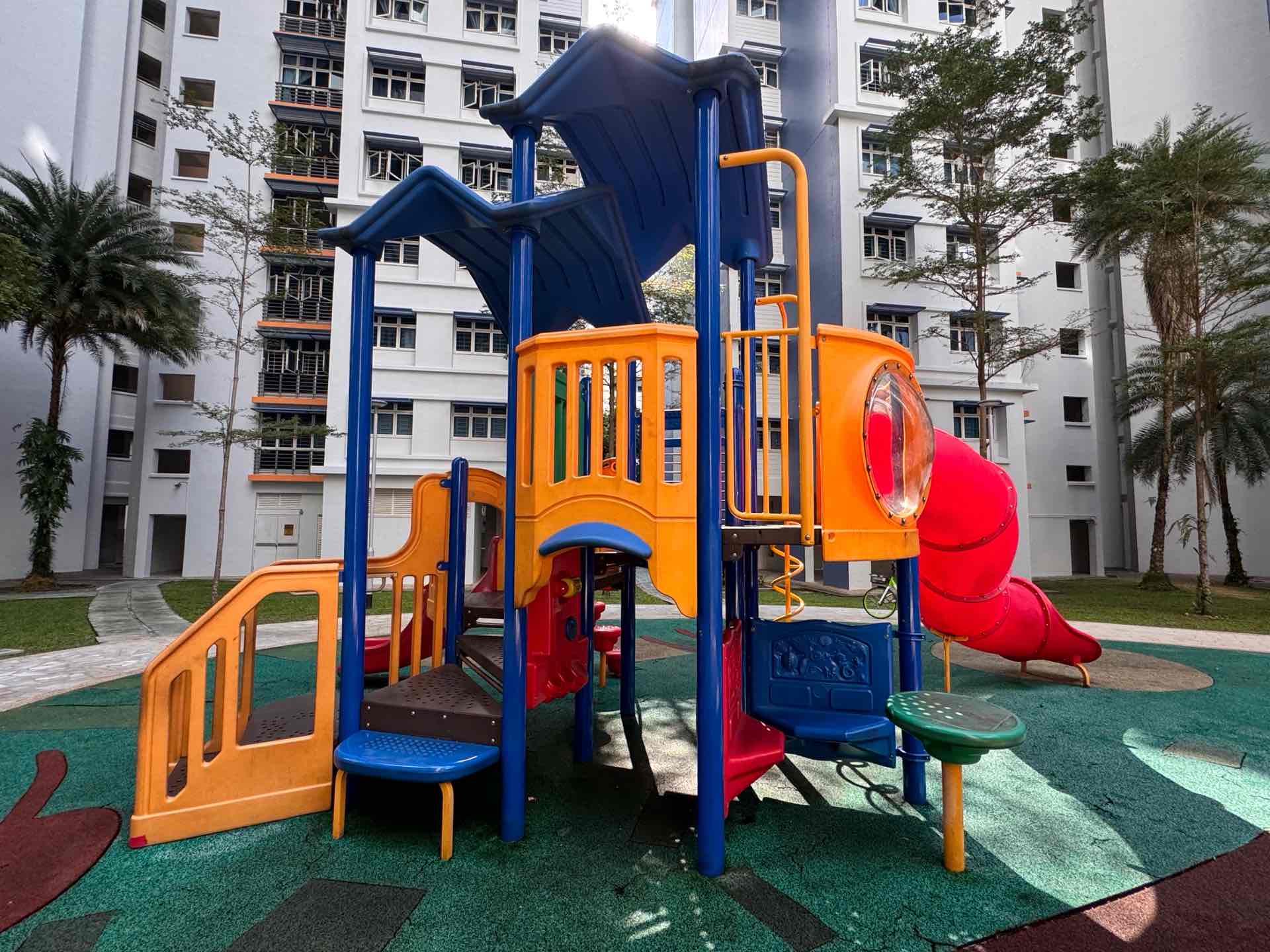 3C Upper Boon Keng Road Playground - Photo 2