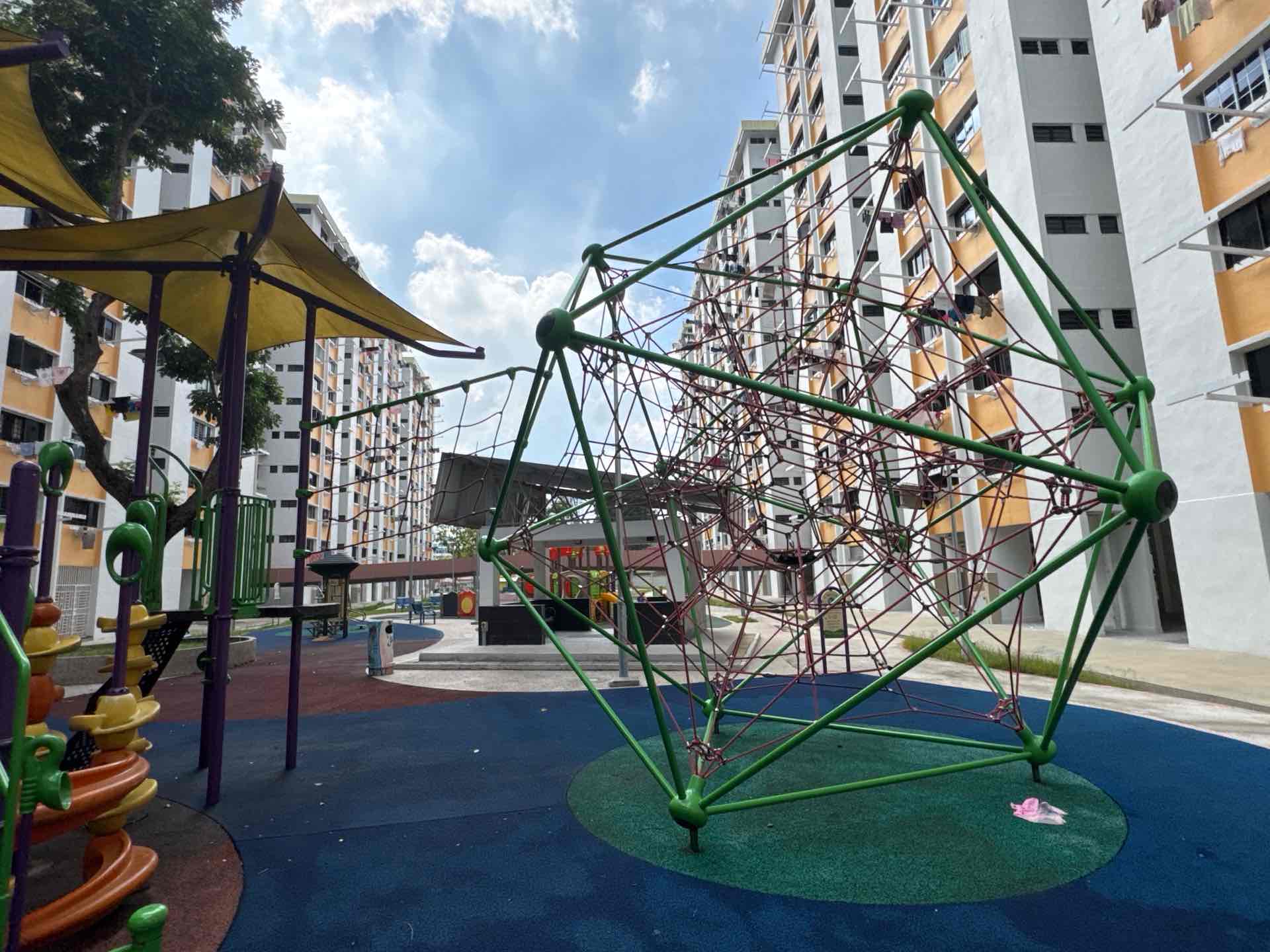 524 Ang Mo Kio Avenue 5 Playground - Photo 2
