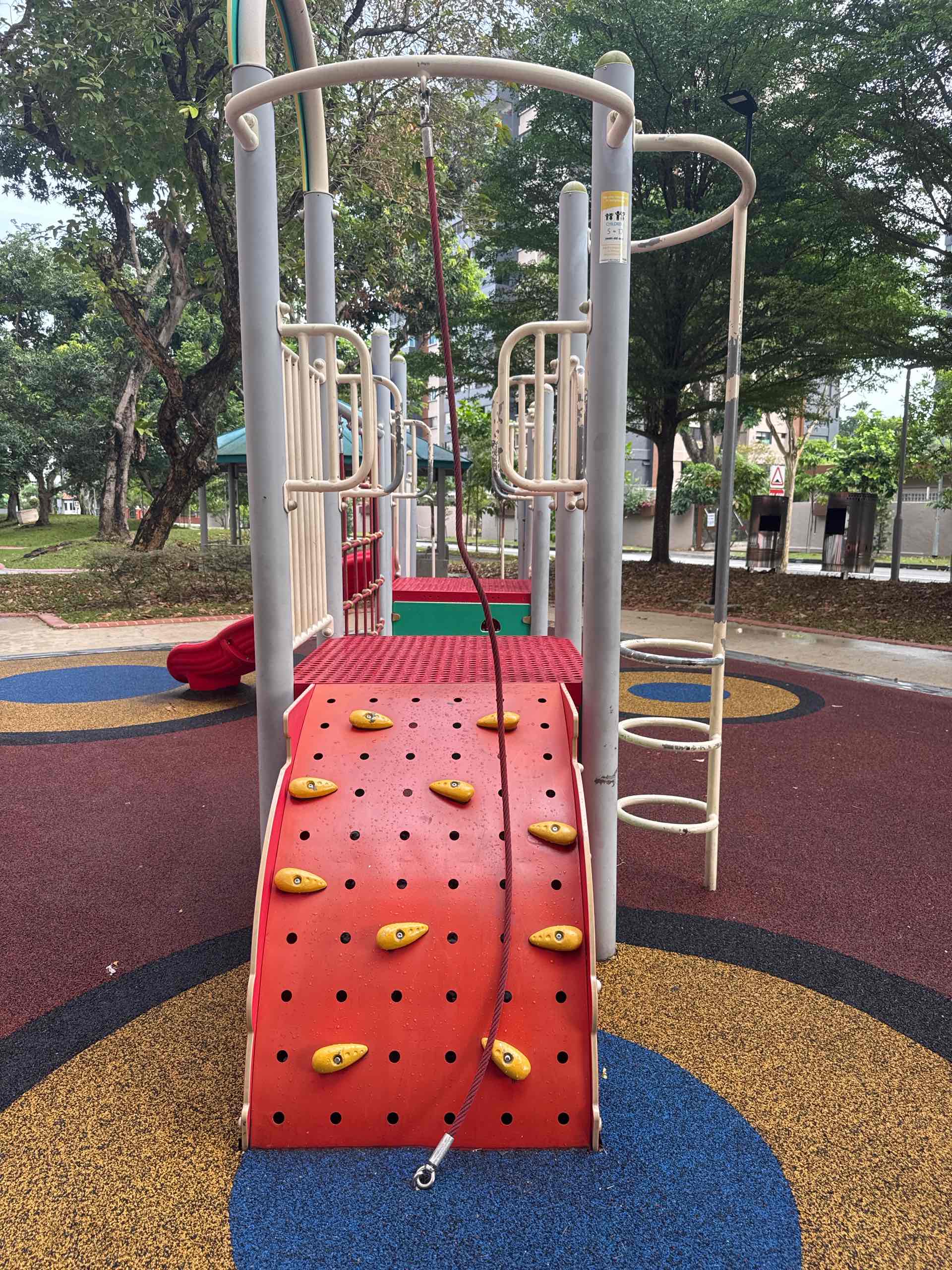 103 Lengkong Tiga Playground - Photo 2