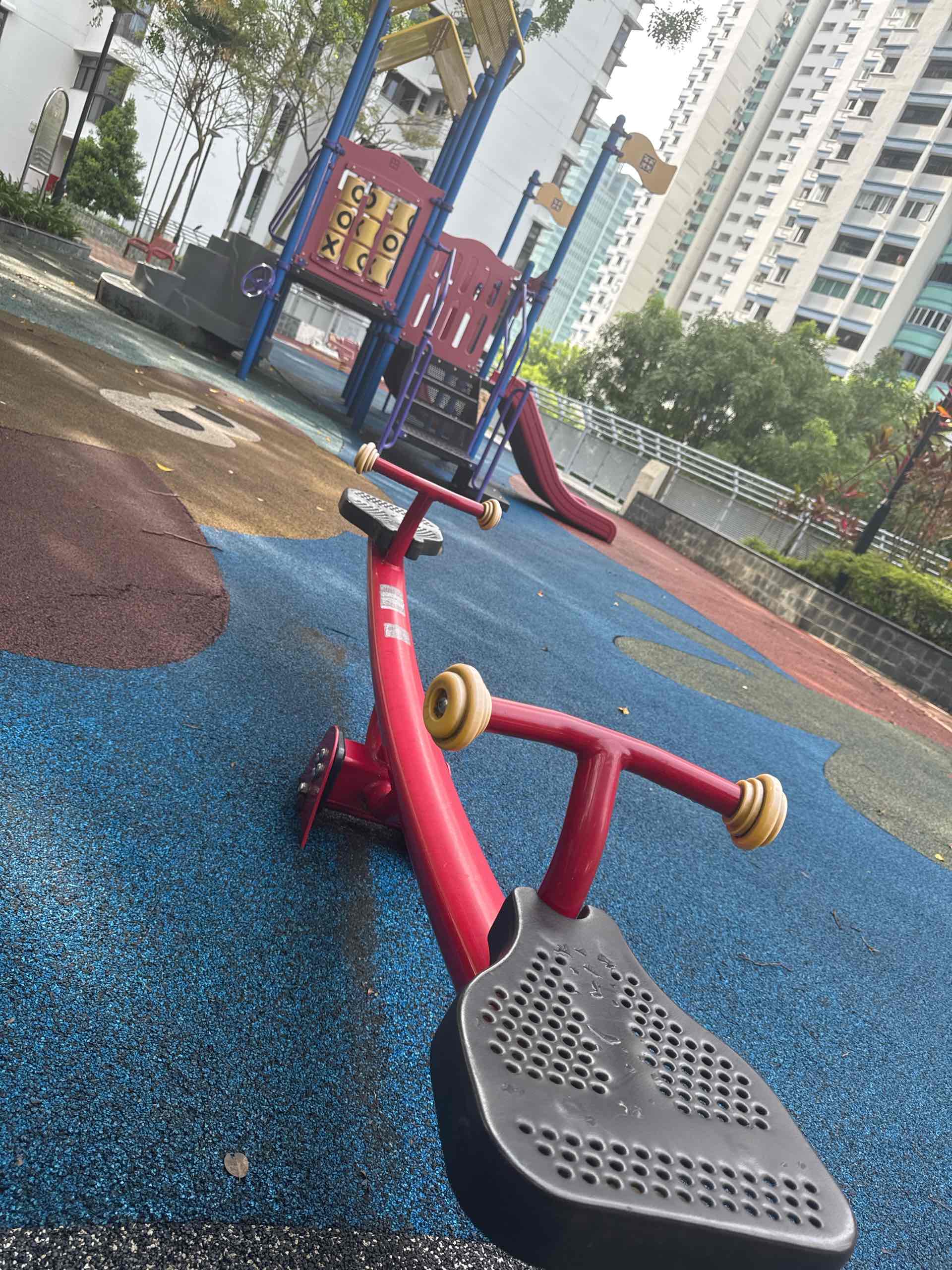 Toa Payoh Sapphire 146A Roof Garden Playground - Photo 3
