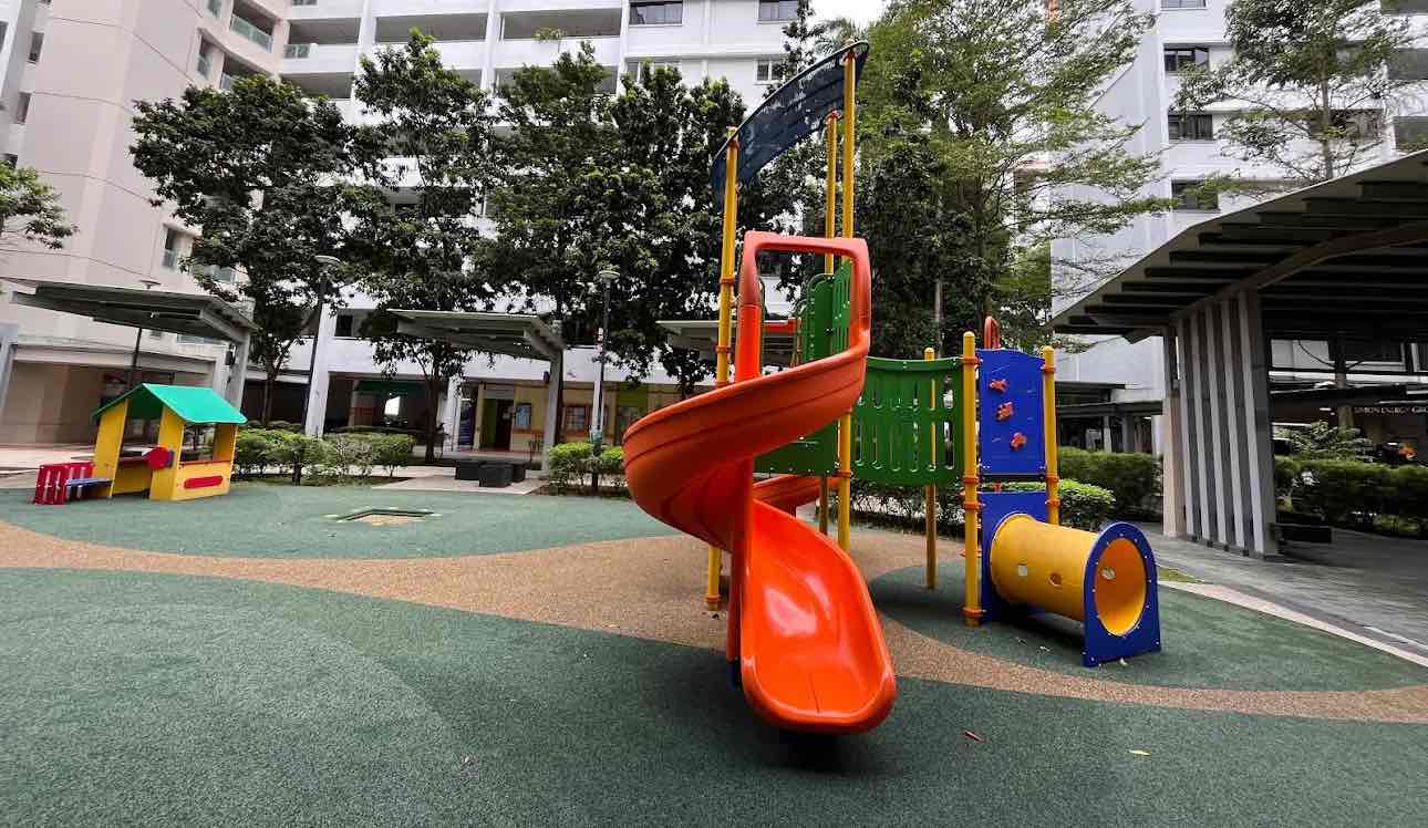 309 Clementi Avenue 4 Playground - Photo 2