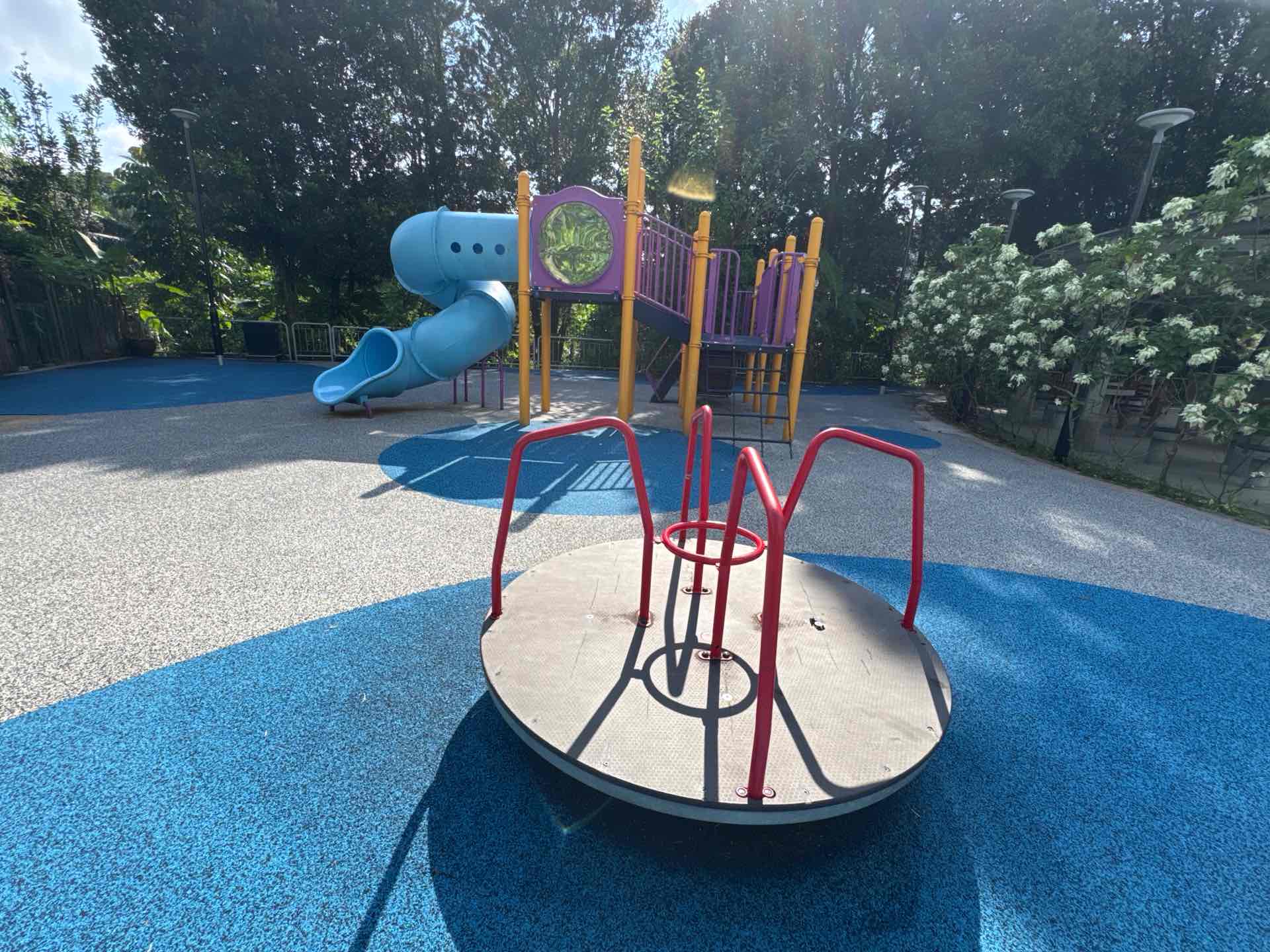 305 Clementi Avenue 4 Playground - Photo 3