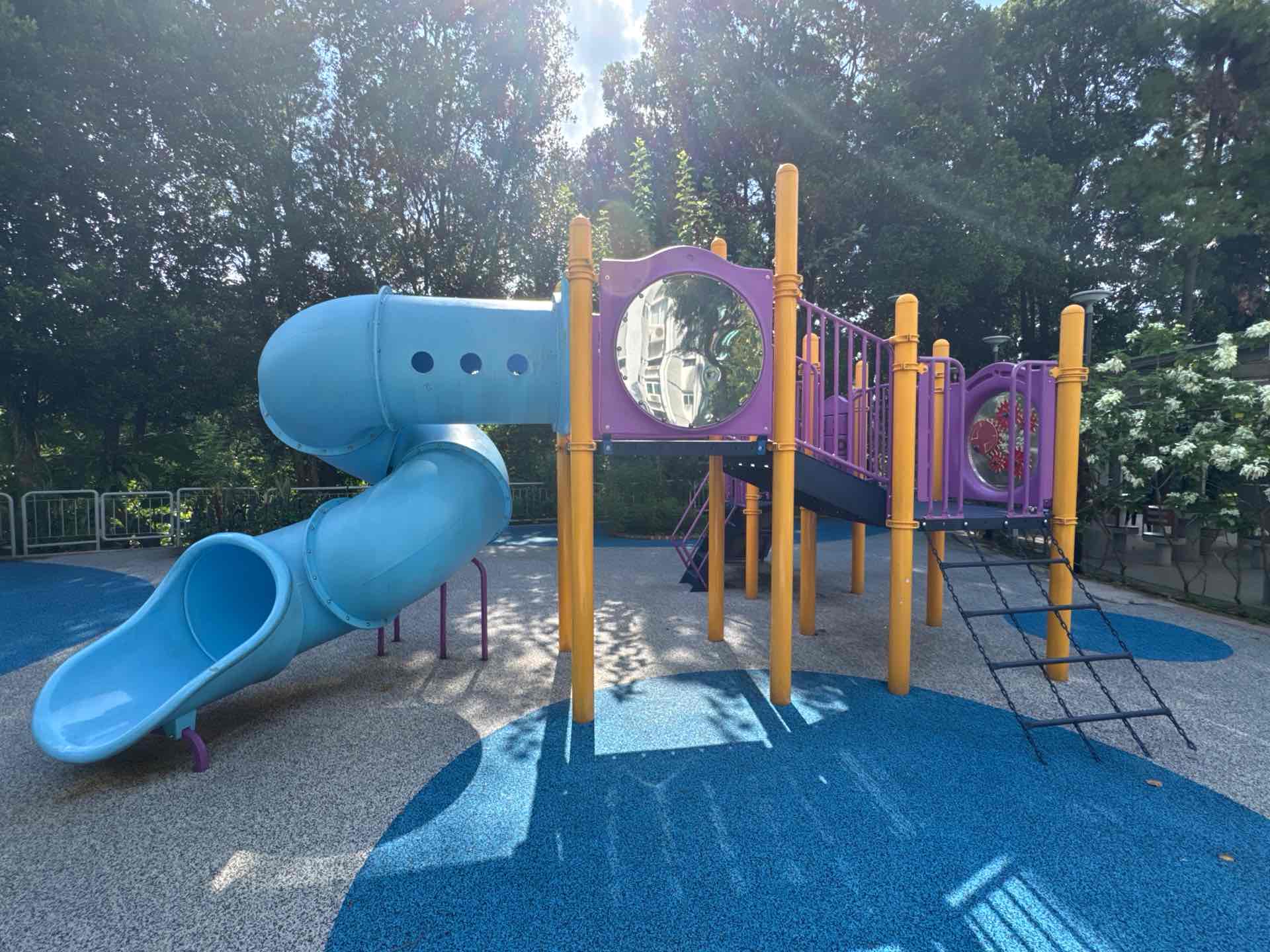 305 Clementi Avenue 4 Playground - Photo 2